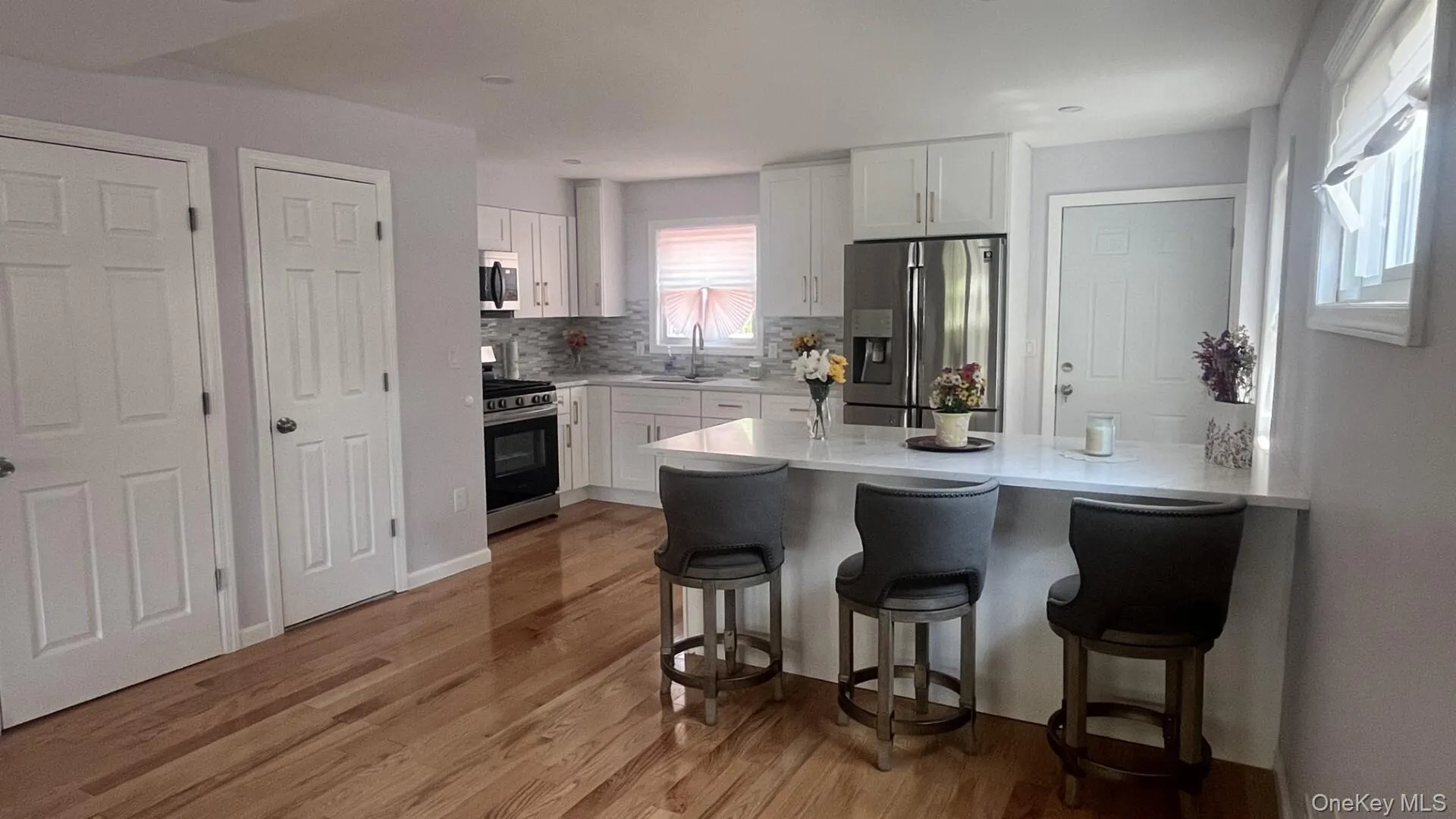 104-35 186th Street, New York, NY, 3 Bedrooms Bedrooms, 5 Rooms Rooms,1 BathroomBathrooms,Residential,For Rent,186th,0,1011267 104-35 186th Street, New York, NY, 3 Bedrooms Bedrooms, 5 Rooms Rooms,1 BathroomBathrooms,Residential,For Rent,186th,0,1011267