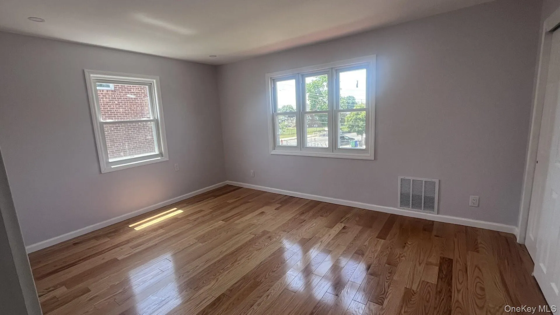 104-35 186th Street, New York, NY, 3 Bedrooms Bedrooms, 5 Rooms Rooms,1 BathroomBathrooms,Residential,For Rent,186th,0,1011267 104-35 186th Street, New York, NY, 3 Bedrooms Bedrooms, 5 Rooms Rooms,1 BathroomBathrooms,Residential,For Rent,186th,0,1011267