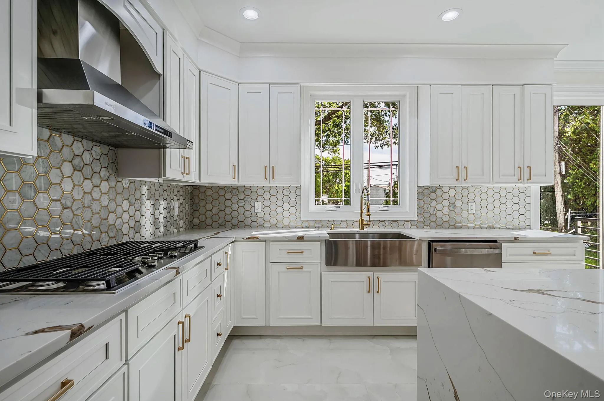 15 Roy Street, Hempstead, NY, 5 Bedrooms Bedrooms, 9 Rooms Rooms,6 BathroomsBathrooms,Residential,For Rent,Roy,0,1011272 15 Roy Street, Hempstead, NY, 5 Bedrooms Bedrooms, 9 Rooms Rooms,6 BathroomsBathrooms,Residential,For Rent,Roy,0,1011272