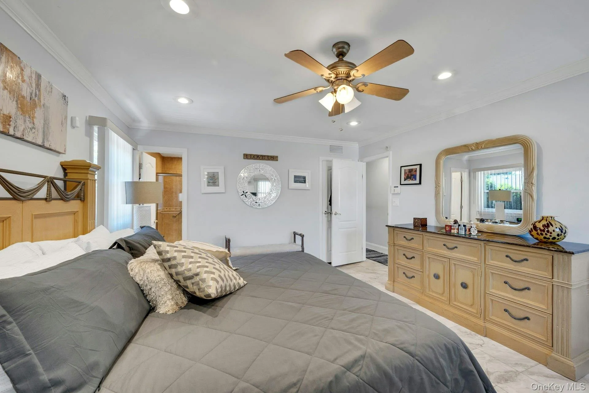 101 Windsor Oval, New Rochelle, NY, 4 Bedrooms Bedrooms, 9 Rooms Rooms,3 BathroomsBathrooms,Residential,For Rent,Windsor,0,1011278 101 Windsor Oval, New Rochelle, NY, 4 Bedrooms Bedrooms, 9 Rooms Rooms,3 BathroomsBathrooms,Residential,For Rent,Windsor,0,1011278