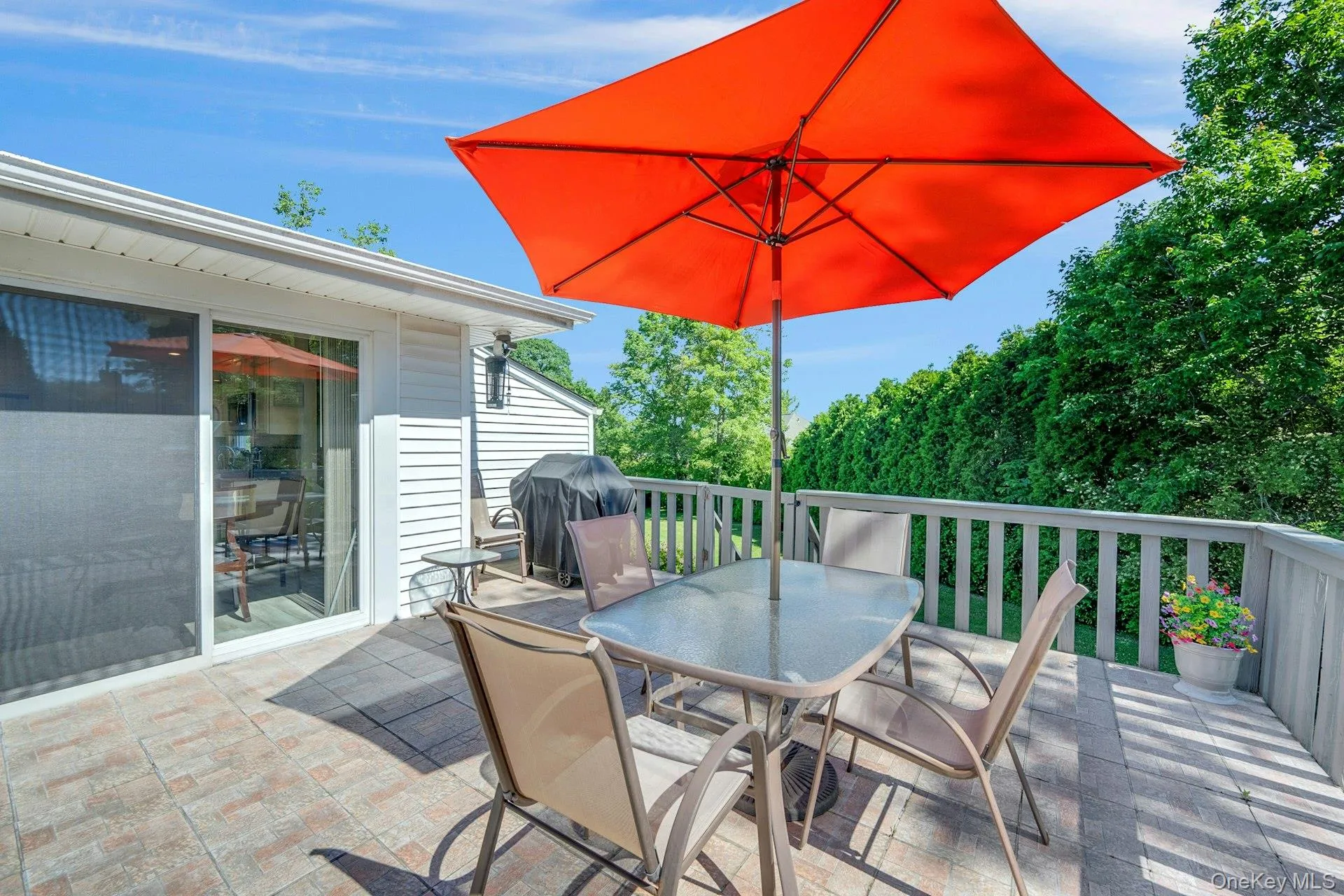 101 Windsor Oval, New Rochelle, NY, 4 Bedrooms Bedrooms, 9 Rooms Rooms,3 BathroomsBathrooms,Residential,For Rent,Windsor,0,1011278 101 Windsor Oval, New Rochelle, NY, 4 Bedrooms Bedrooms, 9 Rooms Rooms,3 BathroomsBathrooms,Residential,For Rent,Windsor,0,1011278