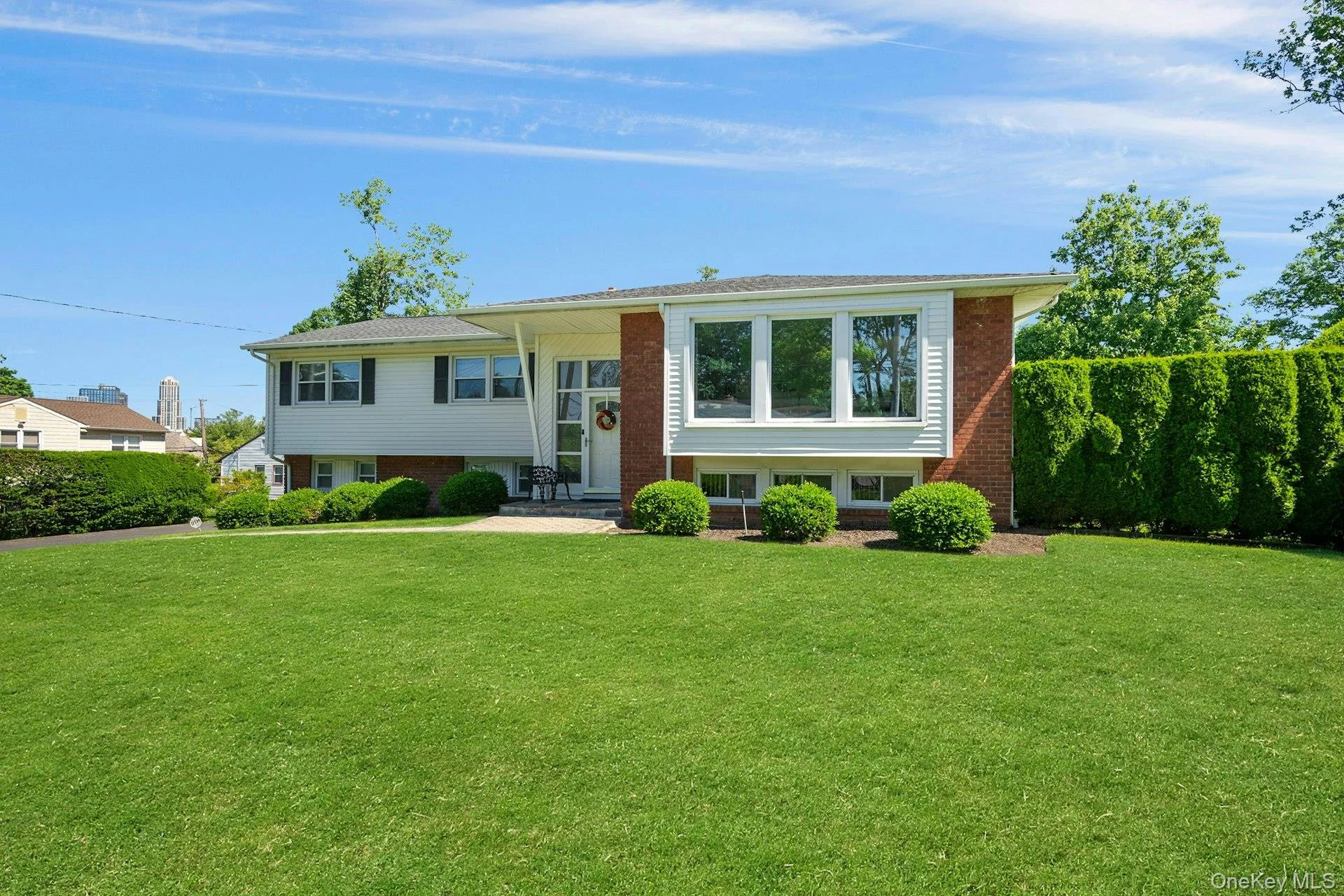 101 Windsor Oval, New Rochelle, NY, 4 Bedrooms Bedrooms, 9 Rooms Rooms,3 BathroomsBathrooms,Residential,For Rent,Windsor,0,1011278 101 Windsor Oval, New Rochelle, NY, 4 Bedrooms Bedrooms, 9 Rooms Rooms,3 BathroomsBathrooms,Residential,For Rent,Windsor,0,1011278