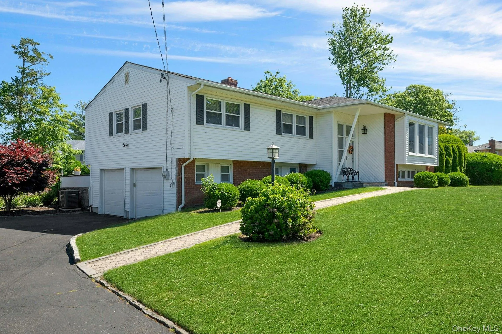 101 Windsor Oval, New Rochelle, NY, 4 Bedrooms Bedrooms, 9 Rooms Rooms,3 BathroomsBathrooms,Residential,For Rent,Windsor,0,1011278 101 Windsor Oval, New Rochelle, NY, 4 Bedrooms Bedrooms, 9 Rooms Rooms,3 BathroomsBathrooms,Residential,For Rent,Windsor,0,1011278