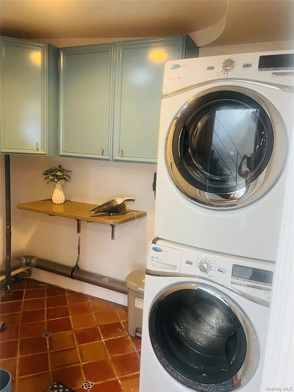 465 Market Street, Long Beach, NY, 4 Bedrooms Bedrooms, 7 Rooms Rooms,3 BathroomsBathrooms,Residential,For Rent,Market,0,1011280 465 Market Street, Long Beach, NY, 4 Bedrooms Bedrooms, 7 Rooms Rooms,3 BathroomsBathrooms,Residential,For Rent,Market,0,1011280