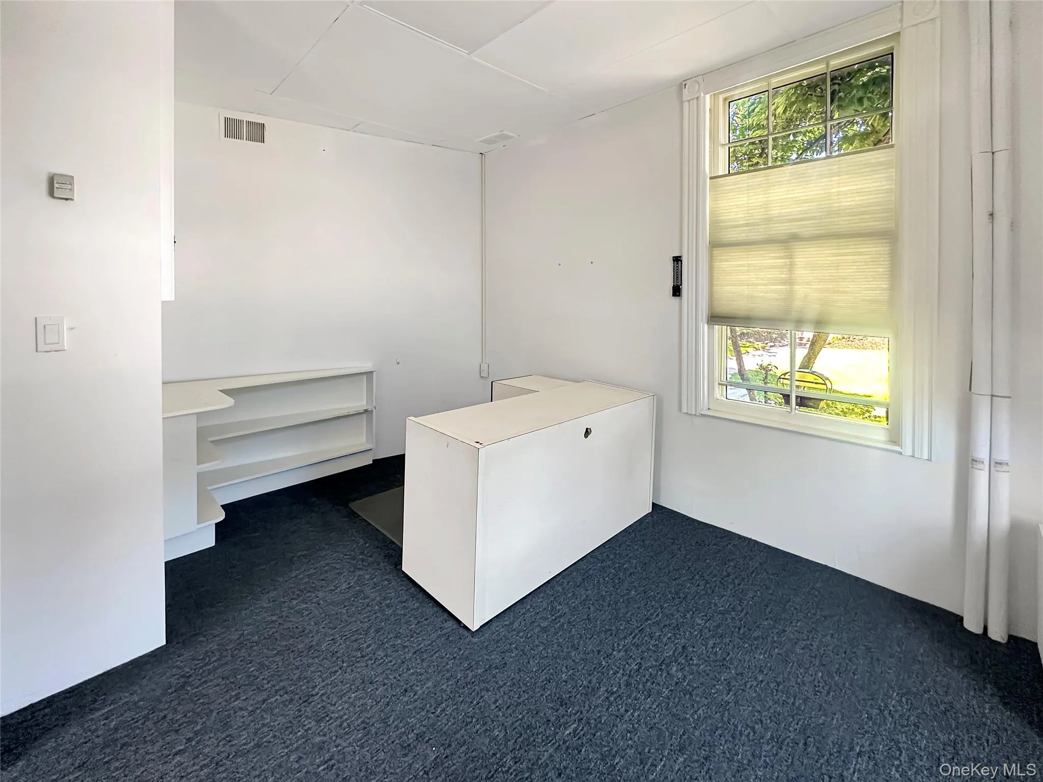 429 Montauk Highway, Southampton, NY, ,Commercial Lease,For Rent,Montauk,0,1011282 429 Montauk Highway, Southampton, NY, ,Commercial Lease,For Rent,Montauk,0,1011282