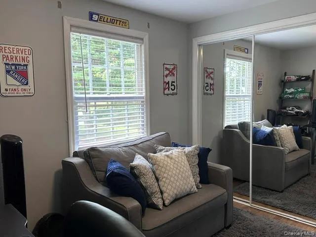 3 Truman Court, Middletown, NY, 5 Bedrooms Bedrooms, 13 Rooms Rooms,4 BathroomsBathrooms,Residential,For Rent,Truman,0,1011283 3 Truman Court, Middletown, NY, 5 Bedrooms Bedrooms, 13 Rooms Rooms,4 BathroomsBathrooms,Residential,For Rent,Truman,0,1011283