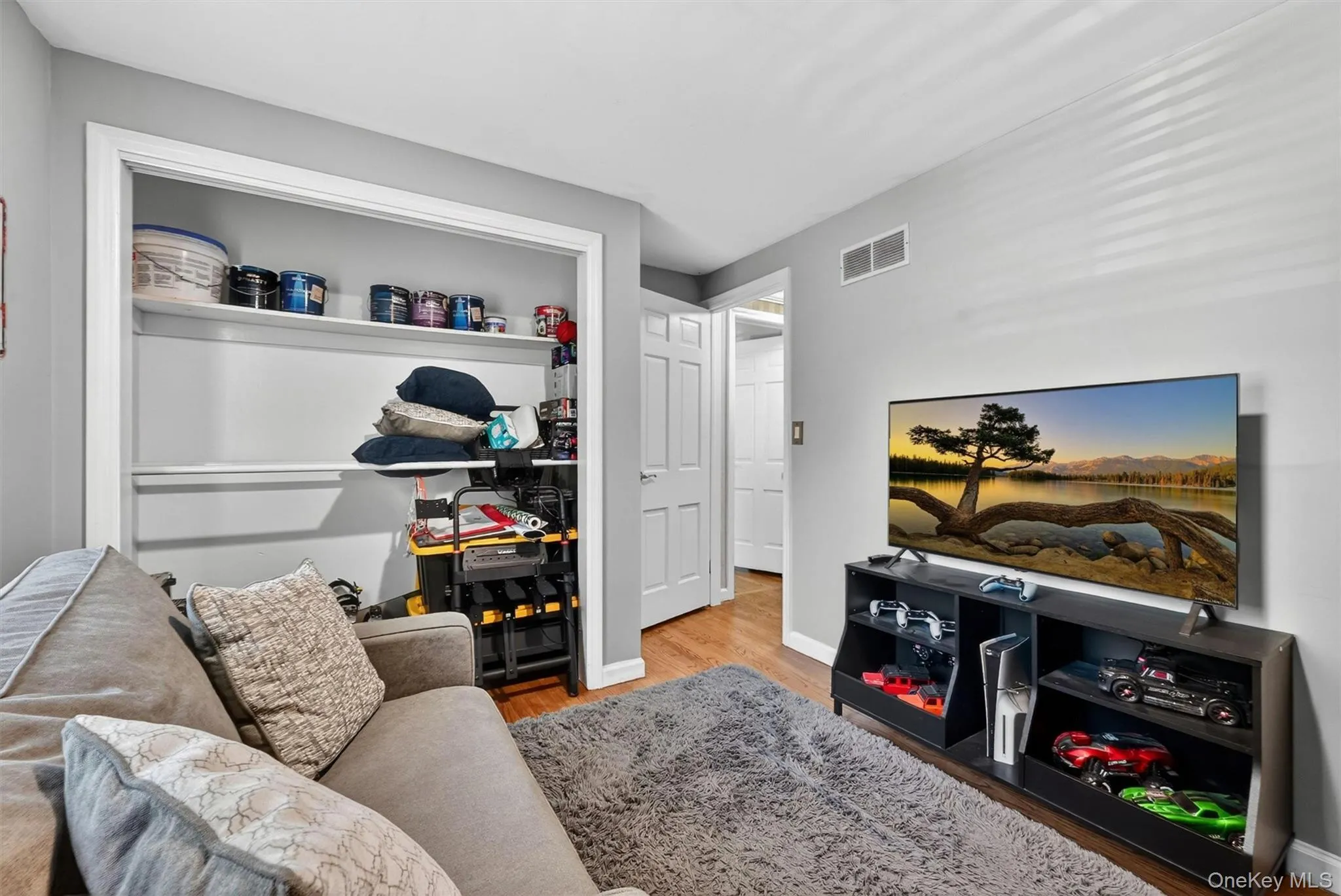 3 Truman Court, Middletown, NY, 5 Bedrooms Bedrooms, 13 Rooms Rooms,4 BathroomsBathrooms,Residential,For Rent,Truman,0,1011283 3 Truman Court, Middletown, NY, 5 Bedrooms Bedrooms, 13 Rooms Rooms,4 BathroomsBathrooms,Residential,For Rent,Truman,0,1011283