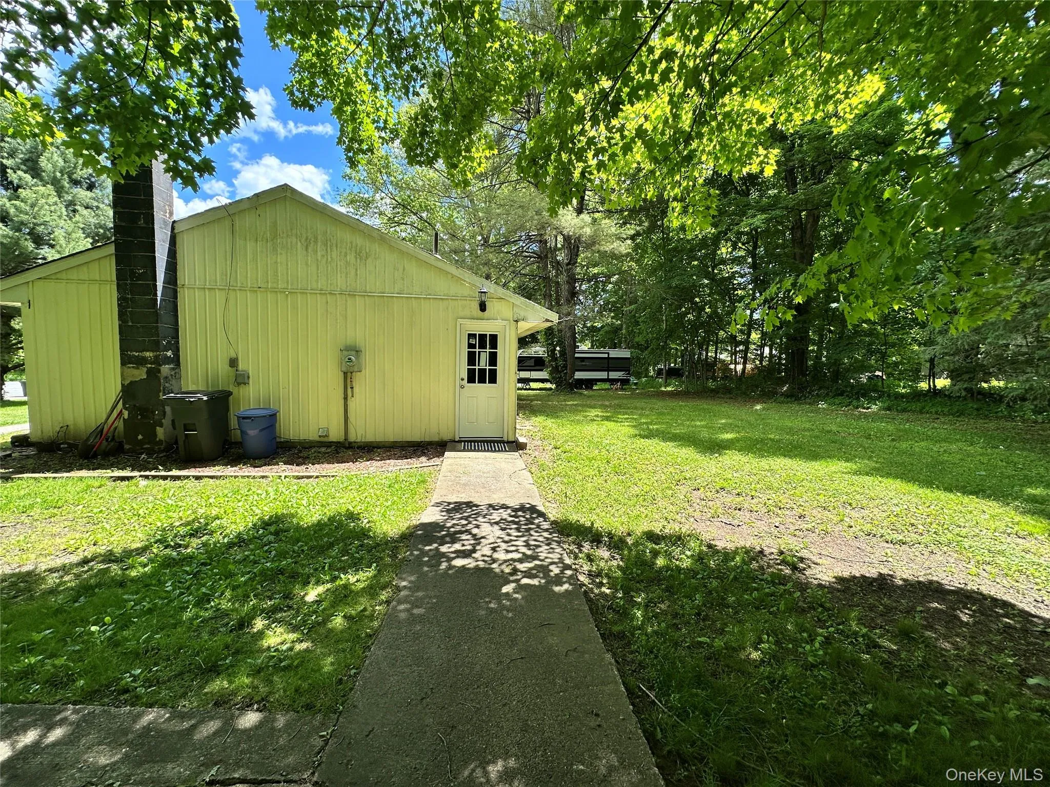 2 Forest Drive, Mamakating, NY, 3 Bedrooms Bedrooms, 5 Rooms Rooms,1 BathroomBathrooms,Residential,For Rent,Forest,0,1011289 2 Forest Drive, Mamakating, NY, 3 Bedrooms Bedrooms, 5 Rooms Rooms,1 BathroomBathrooms,Residential,For Rent,Forest,0,1011289