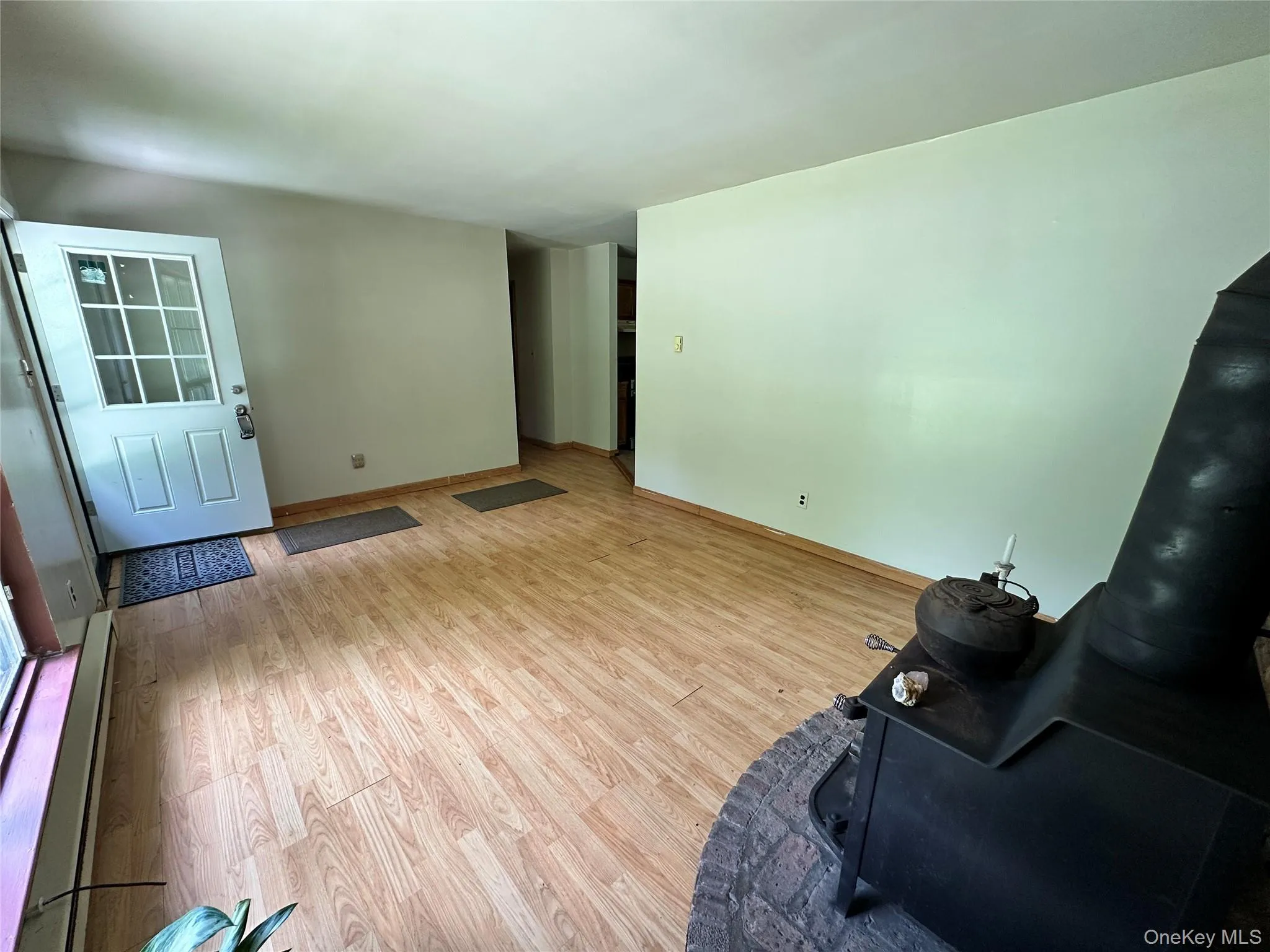 2 Forest Drive, Mamakating, NY, 3 Bedrooms Bedrooms, 5 Rooms Rooms,1 BathroomBathrooms,Residential,For Rent,Forest,0,1011289 2 Forest Drive, Mamakating, NY, 3 Bedrooms Bedrooms, 5 Rooms Rooms,1 BathroomBathrooms,Residential,For Rent,Forest,0,1011289