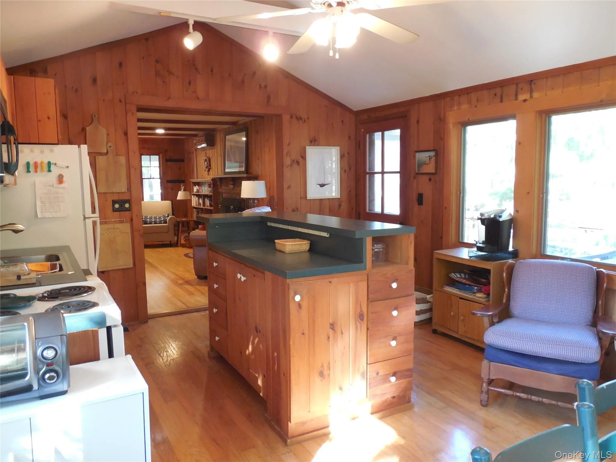 1 Whippoorwill Lane, Southampton, NY, 3 Bedrooms Bedrooms, 5 Rooms Rooms,1 BathroomBathrooms,Residential Lease,For Rent,Whippoorwill,0,1011292 1 Whippoorwill Lane, Southampton, NY, 3 Bedrooms Bedrooms, 5 Rooms Rooms,1 BathroomBathrooms,Residential Lease,For Rent,Whippoorwill,0,1011292