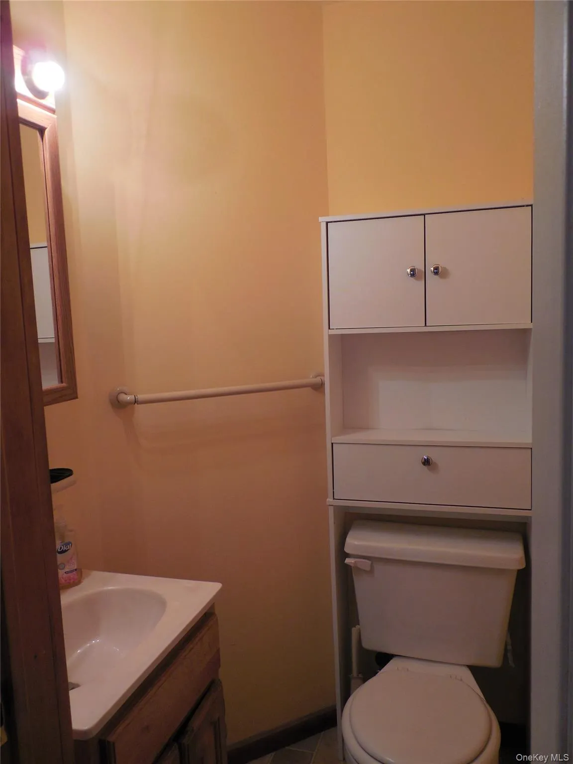 1 Whippoorwill Lane, Southampton, NY, 3 Bedrooms Bedrooms, 5 Rooms Rooms,1 BathroomBathrooms,Residential Lease,For Rent,Whippoorwill,0,1011292 1 Whippoorwill Lane, Southampton, NY, 3 Bedrooms Bedrooms, 5 Rooms Rooms,1 BathroomBathrooms,Residential Lease,For Rent,Whippoorwill,0,1011292