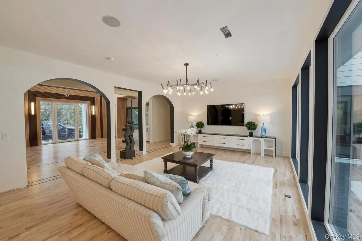28 Rolling Hill Road, Oyster Bay, NY, 6 Bedrooms Bedrooms, 10 Rooms Rooms,6 BathroomsBathrooms,Residential,For Rent,Rolling Hill,0,1011293 28 Rolling Hill Road, Oyster Bay, NY, 6 Bedrooms Bedrooms, 10 Rooms Rooms,6 BathroomsBathrooms,Residential,For Rent,Rolling Hill,0,1011293