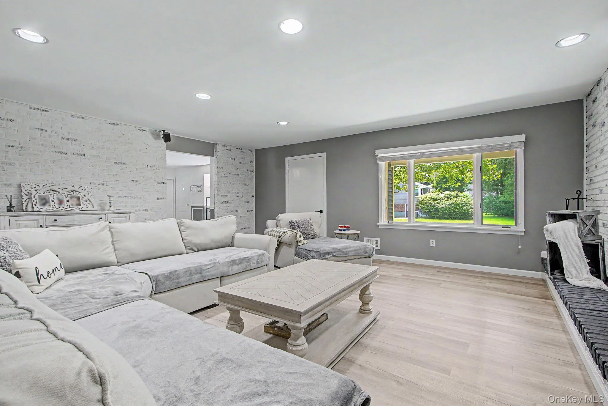 62 Arthur Street, Orangetown, NY, 4 Bedrooms Bedrooms, 7 Rooms Rooms,2 BathroomsBathrooms,Residential,For Rent,Arthur,0,1011295 62 Arthur Street, Orangetown, NY, 4 Bedrooms Bedrooms, 7 Rooms Rooms,2 BathroomsBathrooms,Residential,For Rent,Arthur,0,1011295