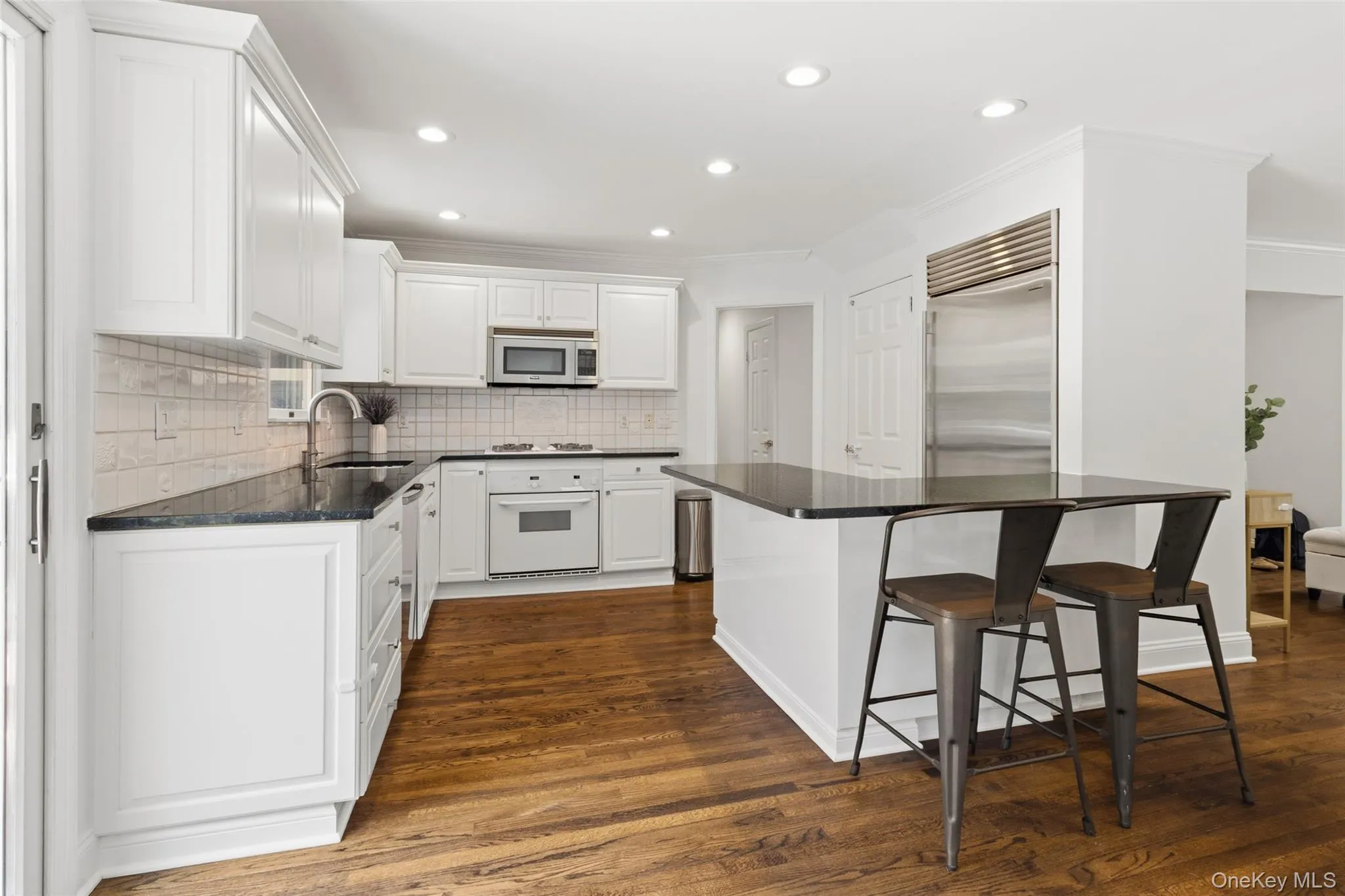 116 Huntley Drive, Greenburgh, NY, 3 Bedrooms Bedrooms, 8 Rooms Rooms,3 BathroomsBathrooms,Residential,For Rent,Huntley,0,1011297 116 Huntley Drive, Greenburgh, NY, 3 Bedrooms Bedrooms, 8 Rooms Rooms,3 BathroomsBathrooms,Residential,For Rent,Huntley,0,1011297