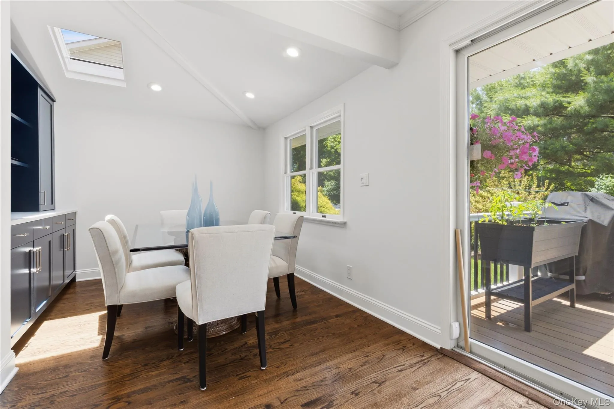 116 Huntley Drive, Greenburgh, NY, 3 Bedrooms Bedrooms, 8 Rooms Rooms,3 BathroomsBathrooms,Residential,For Rent,Huntley,0,1011297 116 Huntley Drive, Greenburgh, NY, 3 Bedrooms Bedrooms, 8 Rooms Rooms,3 BathroomsBathrooms,Residential,For Rent,Huntley,0,1011297