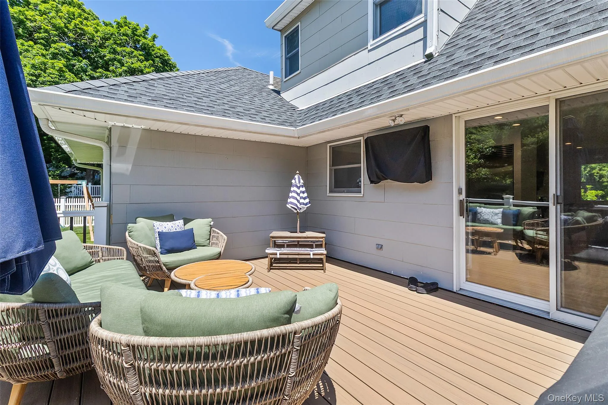 116 Huntley Drive, Greenburgh, NY, 3 Bedrooms Bedrooms, 8 Rooms Rooms,3 BathroomsBathrooms,Residential,For Rent,Huntley,0,1011297 116 Huntley Drive, Greenburgh, NY, 3 Bedrooms Bedrooms, 8 Rooms Rooms,3 BathroomsBathrooms,Residential,For Rent,Huntley,0,1011297
