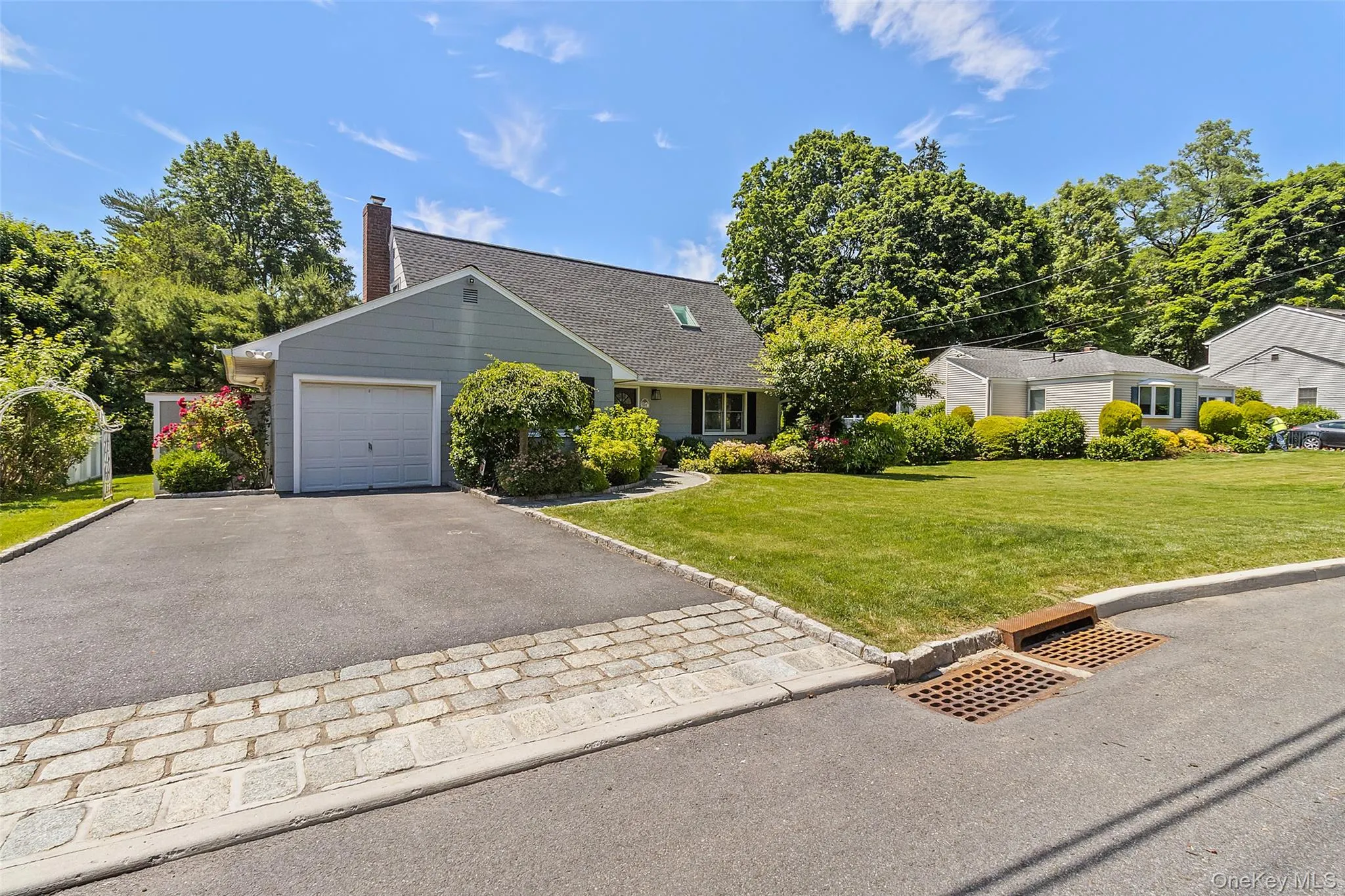 116 Huntley Drive, Greenburgh, NY, 3 Bedrooms Bedrooms, 8 Rooms Rooms,3 BathroomsBathrooms,Residential,For Rent,Huntley,0,1011297 116 Huntley Drive, Greenburgh, NY, 3 Bedrooms Bedrooms, 8 Rooms Rooms,3 BathroomsBathrooms,Residential,For Rent,Huntley,0,1011297
