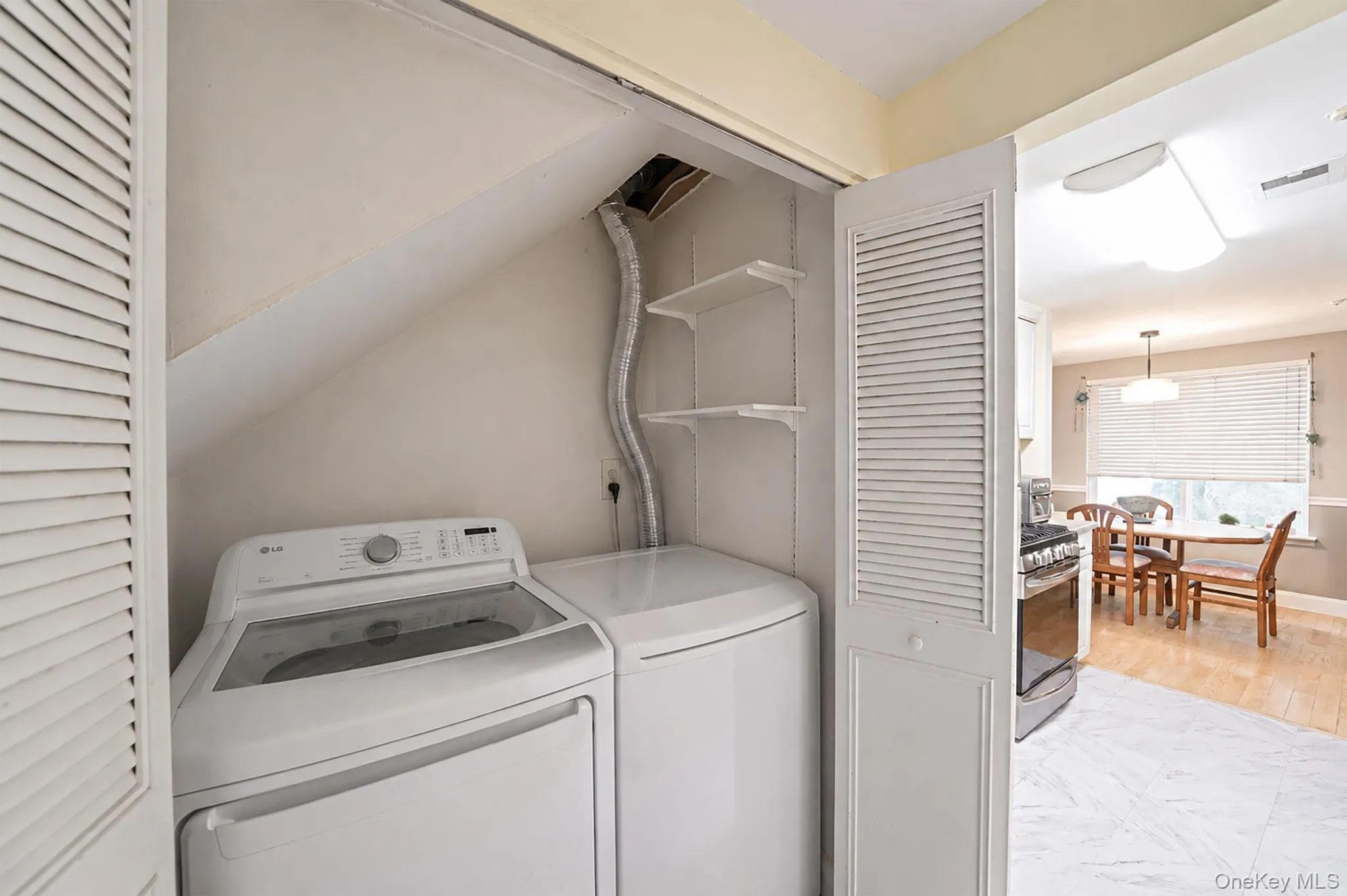 794 Blue Ridge Drive, Brookhaven, NY, 2 Bedrooms Bedrooms, 5 Rooms Rooms,1 BathroomBathrooms,Residential,For Rent,Blue Ridge,0,1011298 794 Blue Ridge Drive, Brookhaven, NY, 2 Bedrooms Bedrooms, 5 Rooms Rooms,1 BathroomBathrooms,Residential,For Rent,Blue Ridge,0,1011298