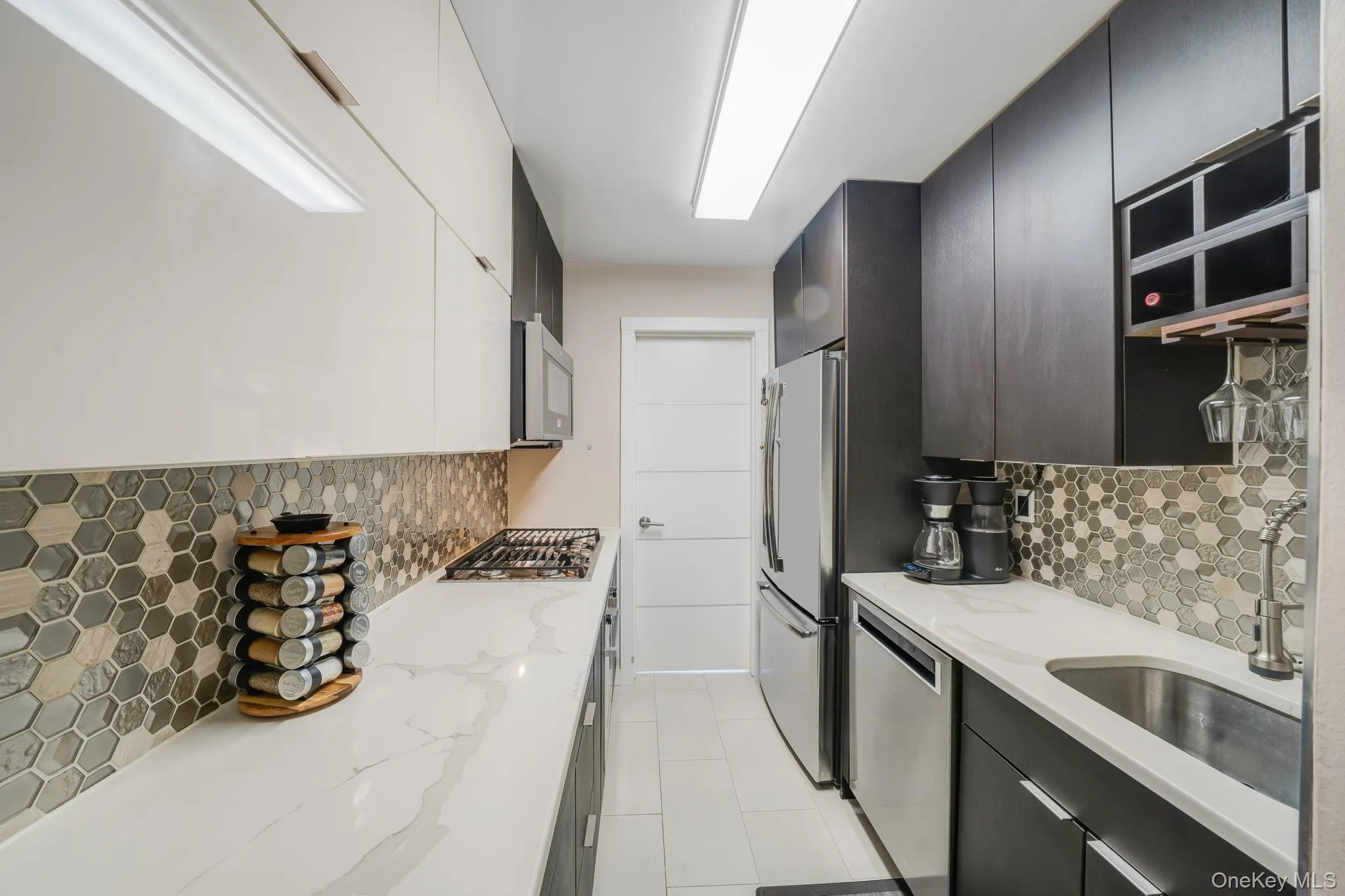 10230 66th Road, New York, NY, 2 Bedrooms Bedrooms, 4 Rooms Rooms,1 BathroomBathrooms,Residential,For Rent,66th,0,1011305 10230 66th Road, New York, NY, 2 Bedrooms Bedrooms, 4 Rooms Rooms,1 BathroomBathrooms,Residential,For Rent,66th,0,1011305