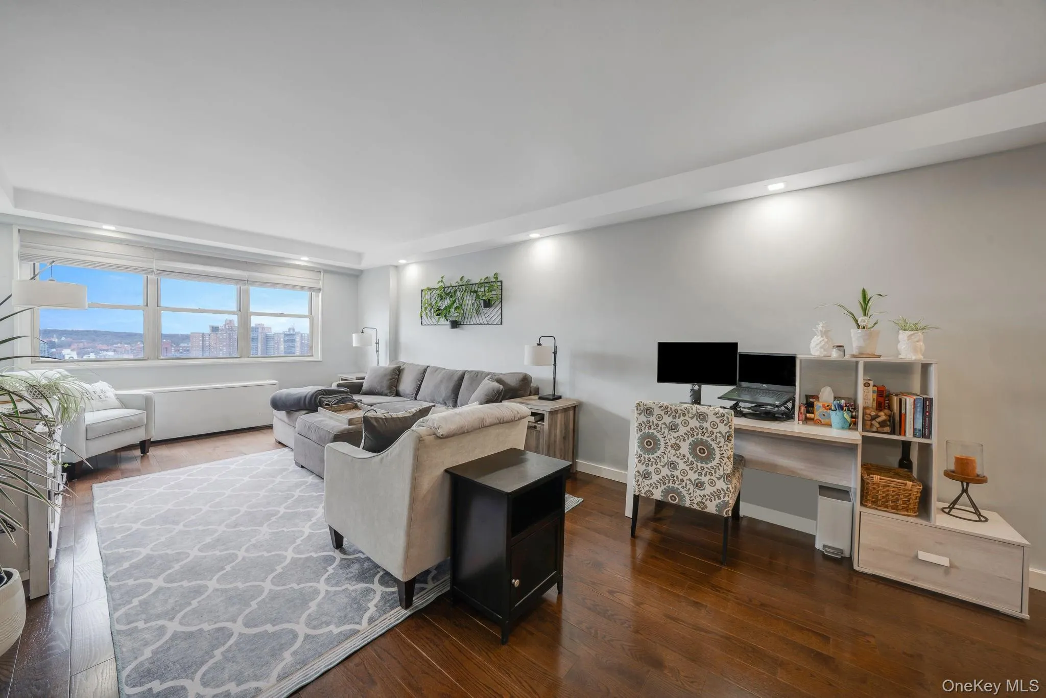 10230 66th Road, New York, NY, 2 Bedrooms Bedrooms, 4 Rooms Rooms,1 BathroomBathrooms,Residential,For Rent,66th,0,1011305 10230 66th Road, New York, NY, 2 Bedrooms Bedrooms, 4 Rooms Rooms,1 BathroomBathrooms,Residential,For Rent,66th,0,1011305