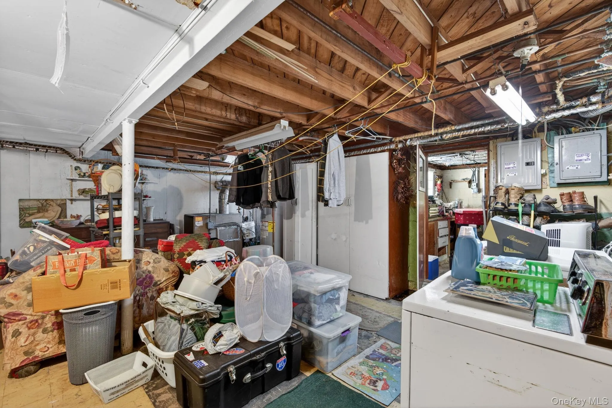 14 Mark Drive, Smithtown, NY, 4 Bedrooms Bedrooms, 8 Rooms Rooms,2 BathroomsBathrooms,Residential,For Rent,Mark,0,1011307 14 Mark Drive, Smithtown, NY, 4 Bedrooms Bedrooms, 8 Rooms Rooms,2 BathroomsBathrooms,Residential,For Rent,Mark,0,1011307