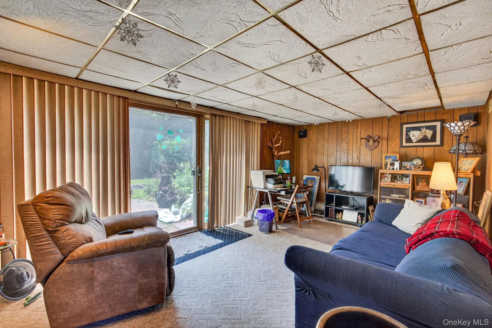 14 Mark Drive, Smithtown, NY, 4 Bedrooms Bedrooms, 8 Rooms Rooms,2 BathroomsBathrooms,Residential,For Rent,Mark,0,1011307 14 Mark Drive, Smithtown, NY, 4 Bedrooms Bedrooms, 8 Rooms Rooms,2 BathroomsBathrooms,Residential,For Rent,Mark,0,1011307