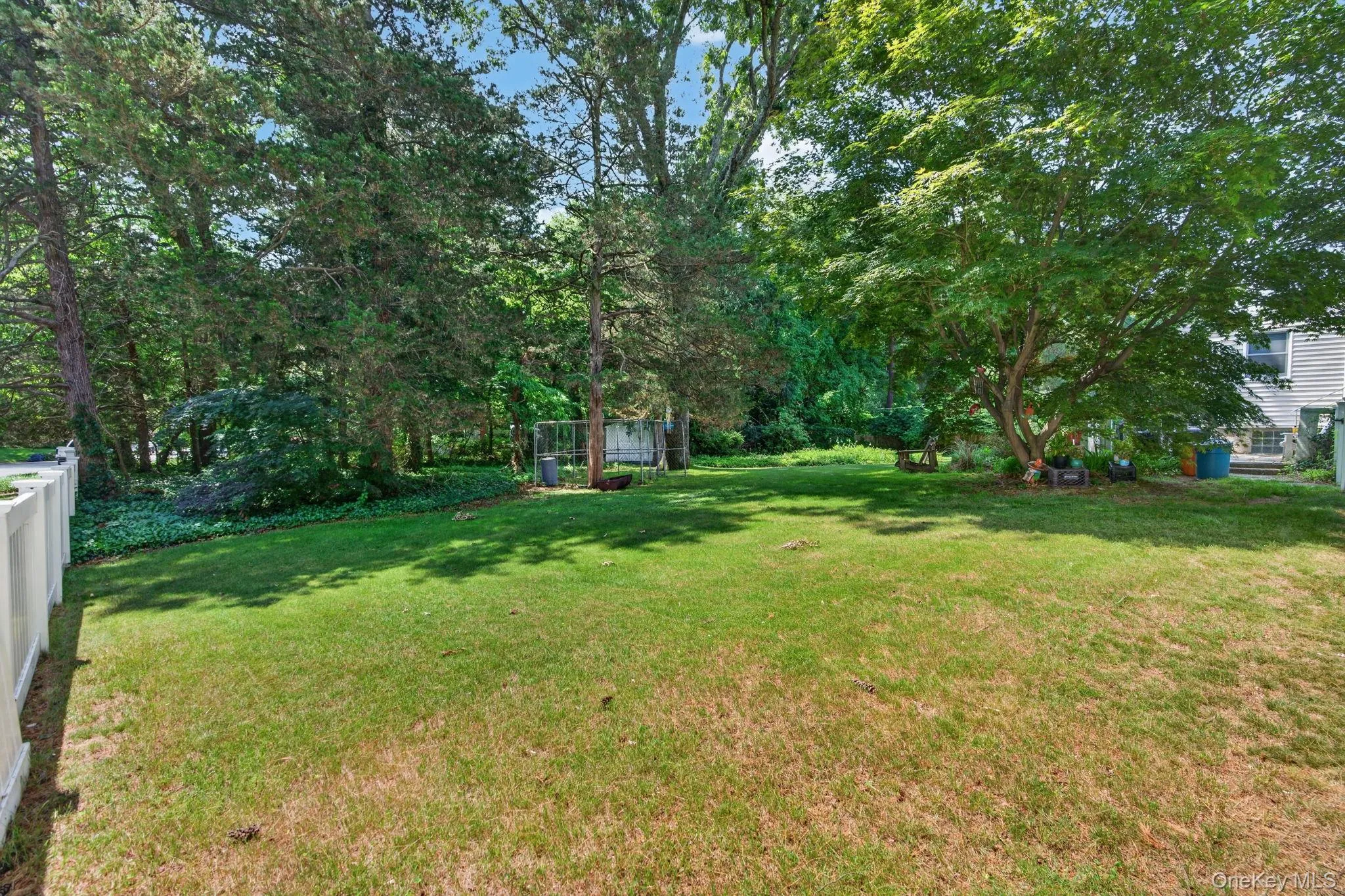 14 Mark Drive, Smithtown, NY, 4 Bedrooms Bedrooms, 8 Rooms Rooms,2 BathroomsBathrooms,Residential,For Rent,Mark,0,1011307 14 Mark Drive, Smithtown, NY, 4 Bedrooms Bedrooms, 8 Rooms Rooms,2 BathroomsBathrooms,Residential,For Rent,Mark,0,1011307