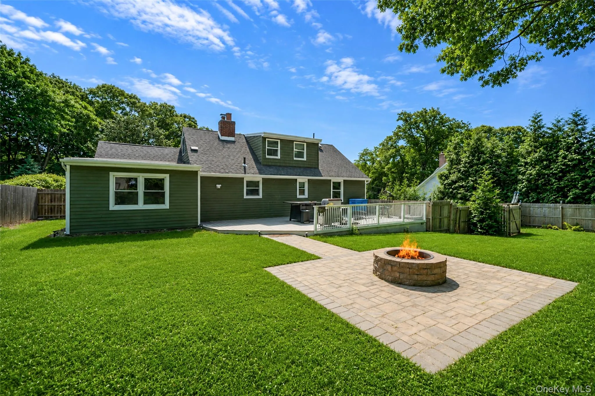 16 Valentine Road, Brookhaven, NY, 4 Bedrooms Bedrooms, 8 Rooms Rooms,2 BathroomsBathrooms,Residential,For Rent,Valentine,0,1011312 16 Valentine Road, Brookhaven, NY, 4 Bedrooms Bedrooms, 8 Rooms Rooms,2 BathroomsBathrooms,Residential,For Rent,Valentine,0,1011312