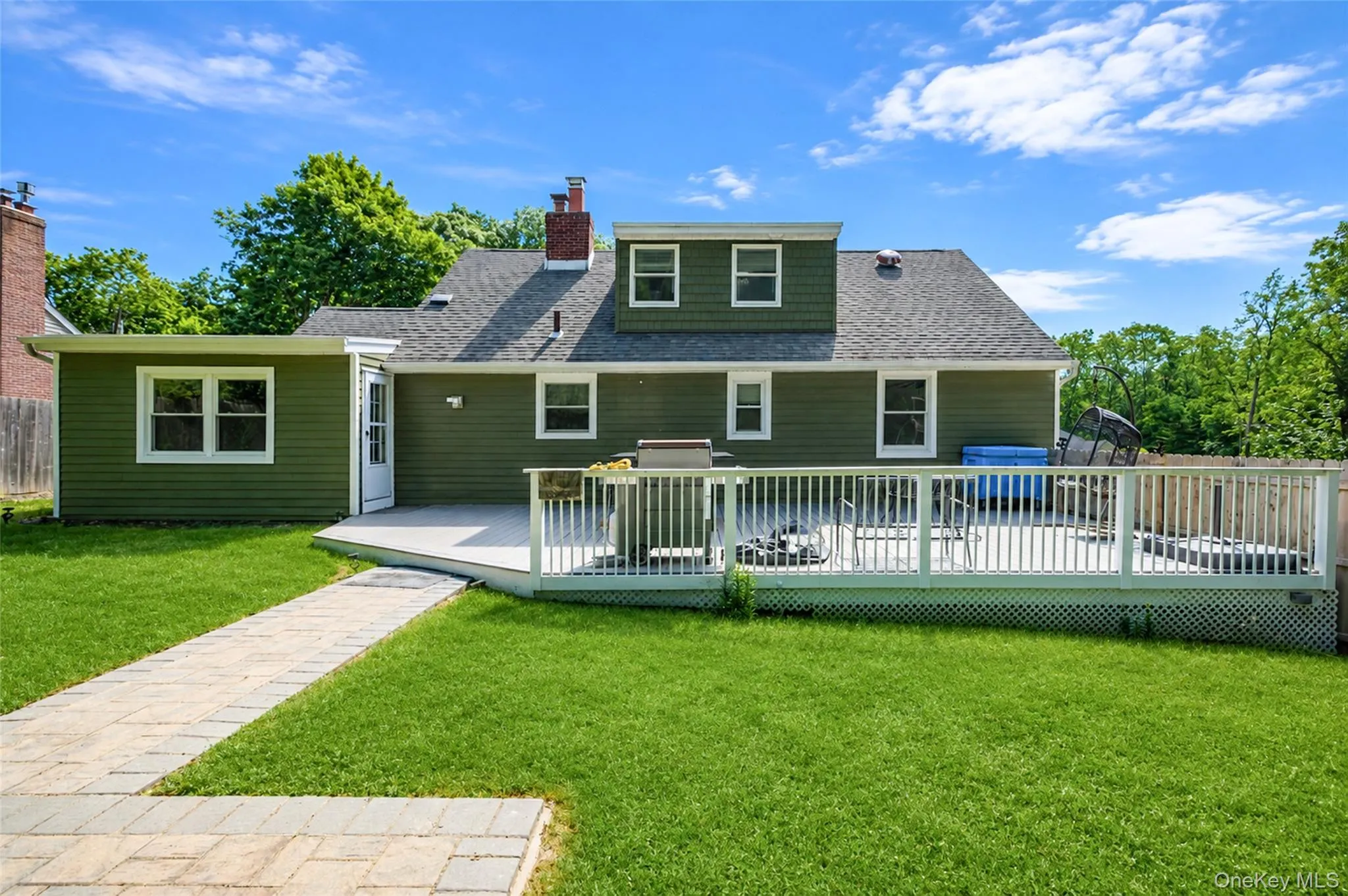 16 Valentine Road, Brookhaven, NY, 4 Bedrooms Bedrooms, 8 Rooms Rooms,2 BathroomsBathrooms,Residential,For Rent,Valentine,0,1011312 16 Valentine Road, Brookhaven, NY, 4 Bedrooms Bedrooms, 8 Rooms Rooms,2 BathroomsBathrooms,Residential,For Rent,Valentine,0,1011312