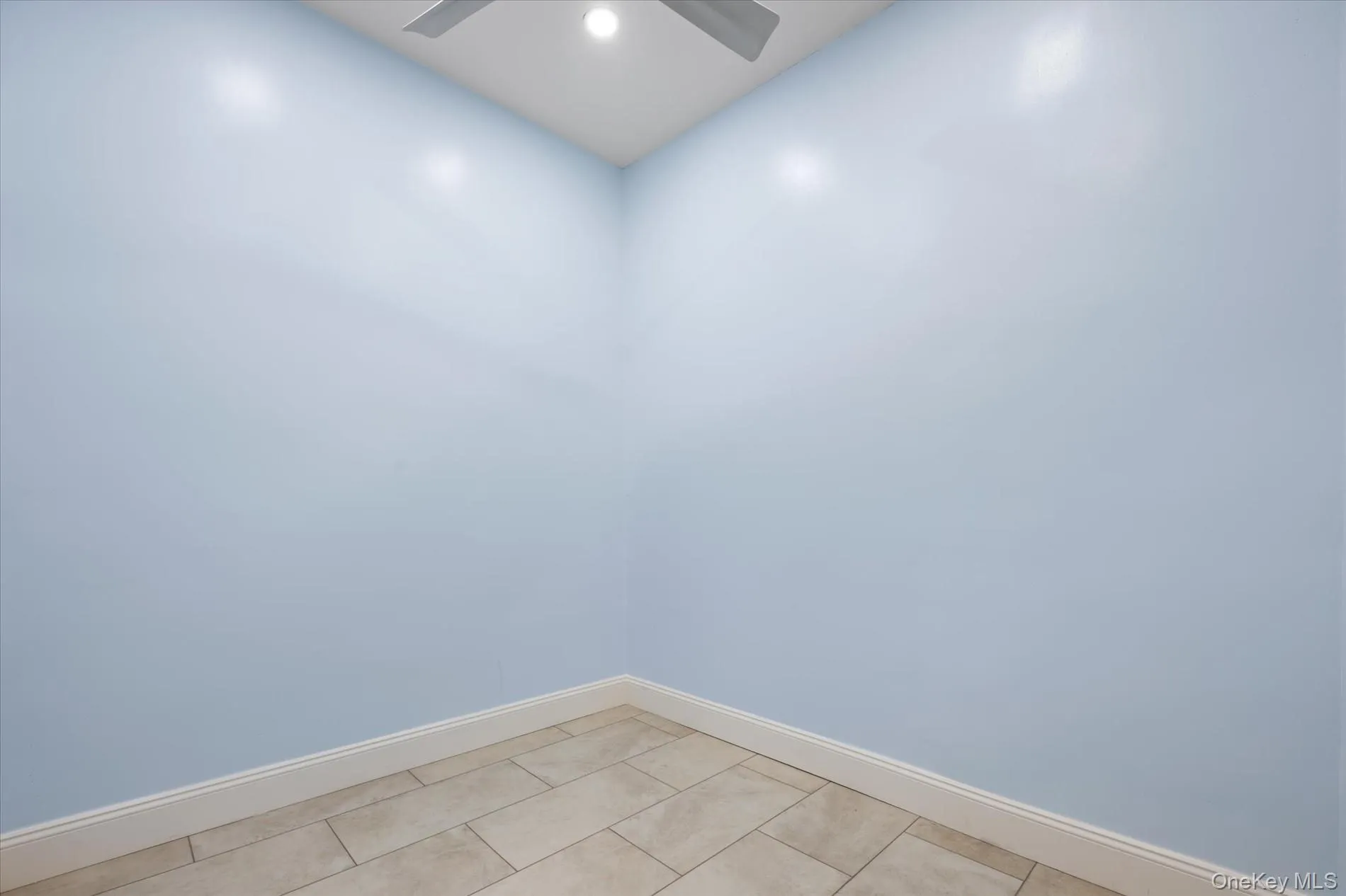 25 Indian Road, New York, NY, 2 Rooms Rooms,1 BathroomBathrooms,Residential,For Rent,Indian Road,0,1011317 25 Indian Road, New York, NY, 2 Rooms Rooms,1 BathroomBathrooms,Residential,For Rent,Indian Road,0,1011317
