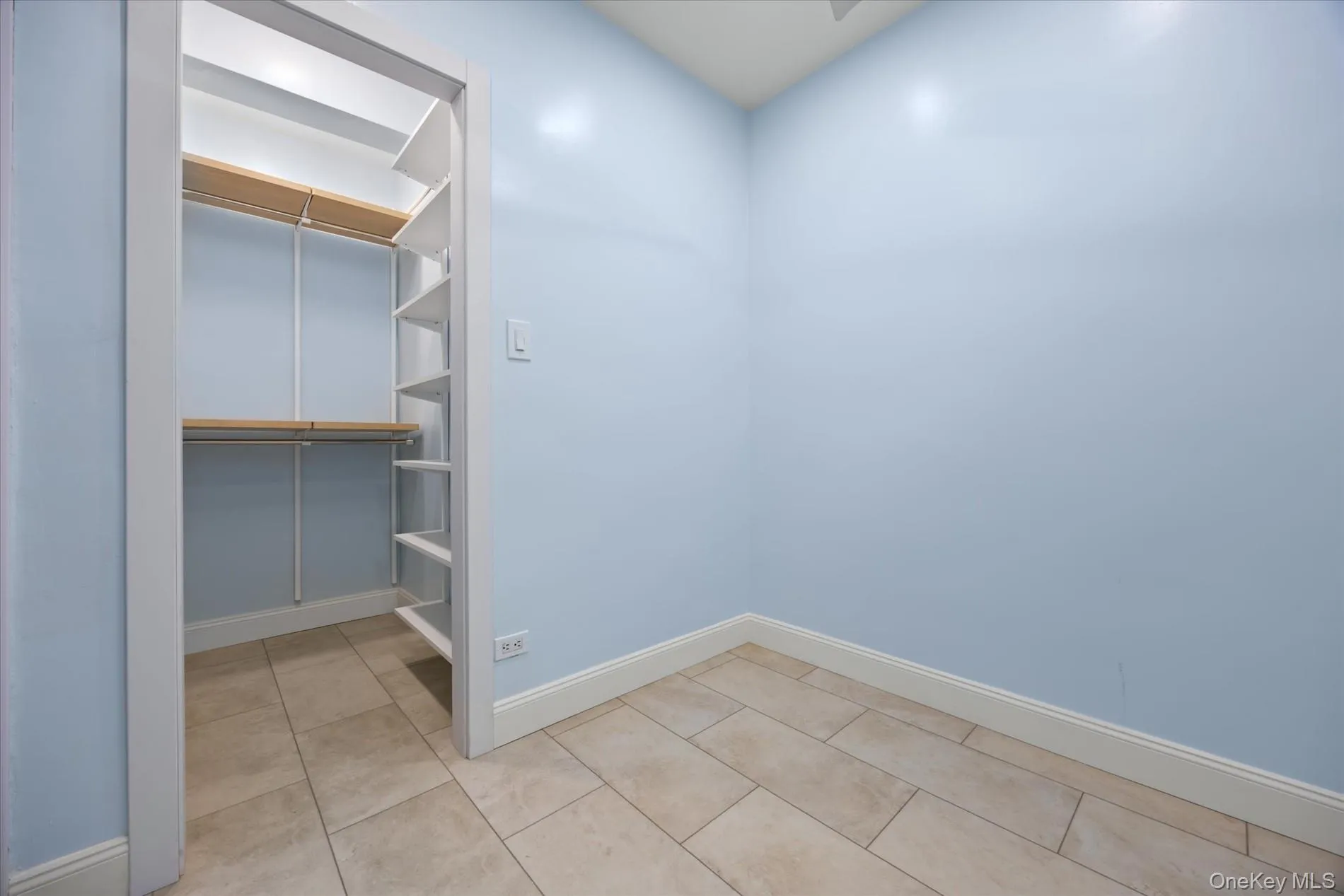 25 Indian Road, New York, NY, 2 Rooms Rooms,1 BathroomBathrooms,Residential,For Rent,Indian Road,0,1011317 25 Indian Road, New York, NY, 2 Rooms Rooms,1 BathroomBathrooms,Residential,For Rent,Indian Road,0,1011317
