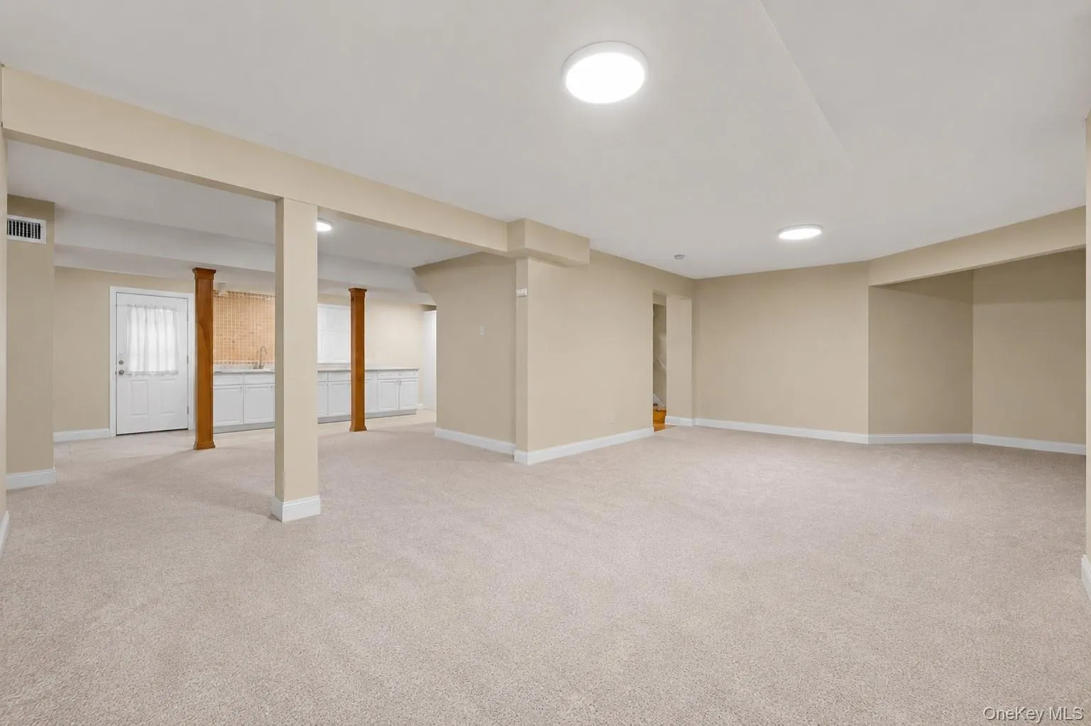 16 Crest Hollow Lane, Brookhaven, NY, 4 Bedrooms Bedrooms, 9 Rooms Rooms,3 BathroomsBathrooms,Residential,For Rent,Crest Hollow,0,1011319 16 Crest Hollow Lane, Brookhaven, NY, 4 Bedrooms Bedrooms, 9 Rooms Rooms,3 BathroomsBathrooms,Residential,For Rent,Crest Hollow,0,1011319