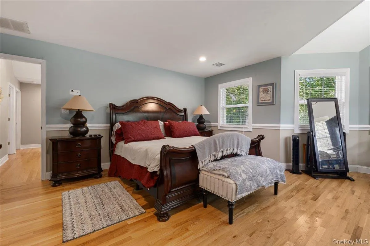 16 Crest Hollow Lane, Brookhaven, NY, 4 Bedrooms Bedrooms, 9 Rooms Rooms,3 BathroomsBathrooms,Residential,For Rent,Crest Hollow,0,1011319 16 Crest Hollow Lane, Brookhaven, NY, 4 Bedrooms Bedrooms, 9 Rooms Rooms,3 BathroomsBathrooms,Residential,For Rent,Crest Hollow,0,1011319