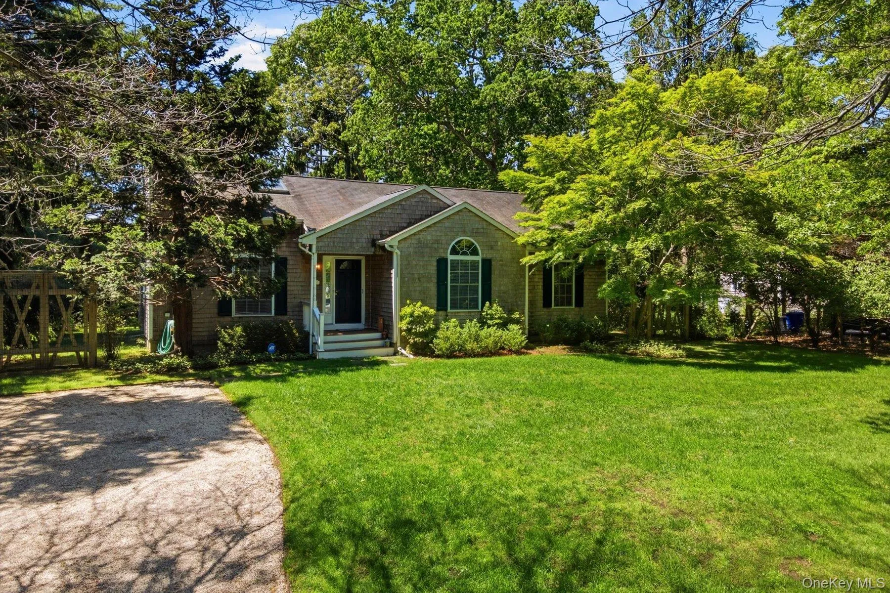 34 Waterhole Road, East Hampton, NY, 3 Bedrooms Bedrooms, 7 Rooms Rooms,2 BathroomsBathrooms,Residential,For Rent,Waterhole,0,1011320 34 Waterhole Road, East Hampton, NY, 3 Bedrooms Bedrooms, 7 Rooms Rooms,2 BathroomsBathrooms,Residential,For Rent,Waterhole,0,1011320