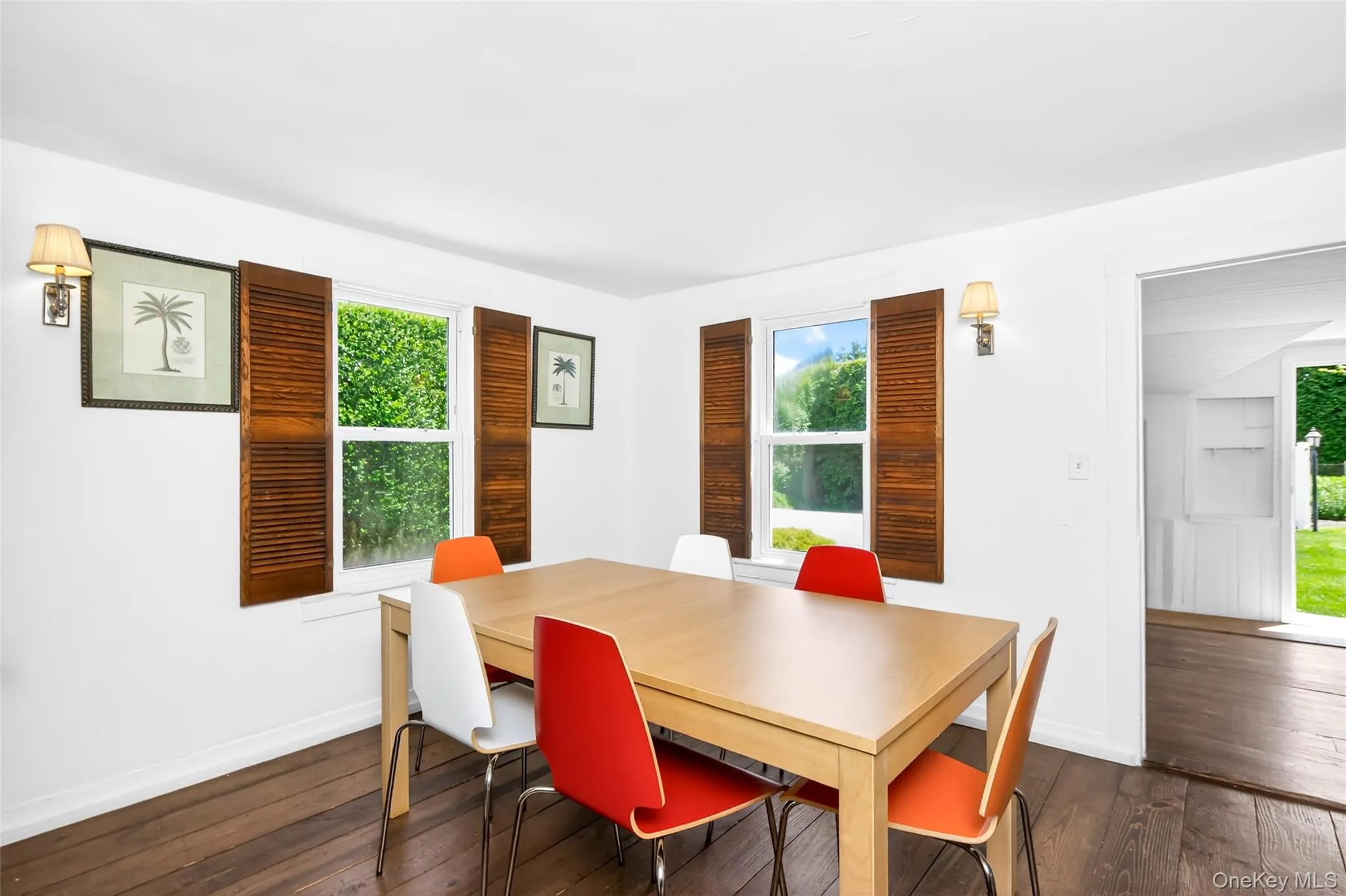 98 Powell Avenue, Southampton, NY, 3 Bedrooms Bedrooms, 7 Rooms Rooms,1 BathroomBathrooms,Residential,For Rent,Powell,0,1011323 98 Powell Avenue, Southampton, NY, 3 Bedrooms Bedrooms, 7 Rooms Rooms,1 BathroomBathrooms,Residential,For Rent,Powell,0,1011323
