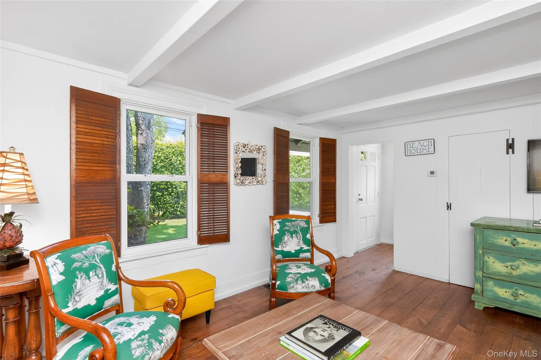 98 Powell Avenue, Southampton, NY, 3 Bedrooms Bedrooms, 7 Rooms Rooms,1 BathroomBathrooms,Residential,For Rent,Powell,0,1011323 98 Powell Avenue, Southampton, NY, 3 Bedrooms Bedrooms, 7 Rooms Rooms,1 BathroomBathrooms,Residential,For Rent,Powell,0,1011323