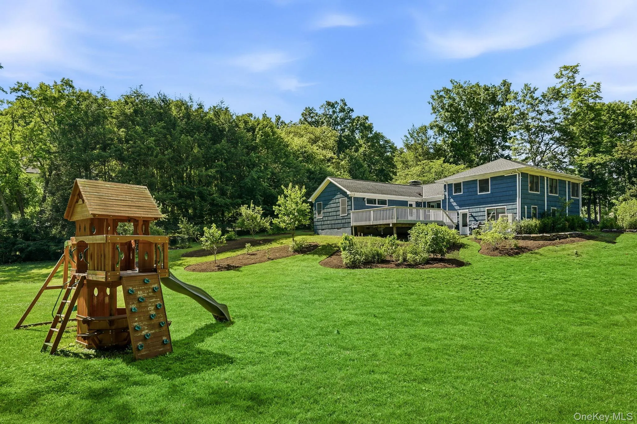 Amazing yard with lush lawns Amazing yard with lush lawns