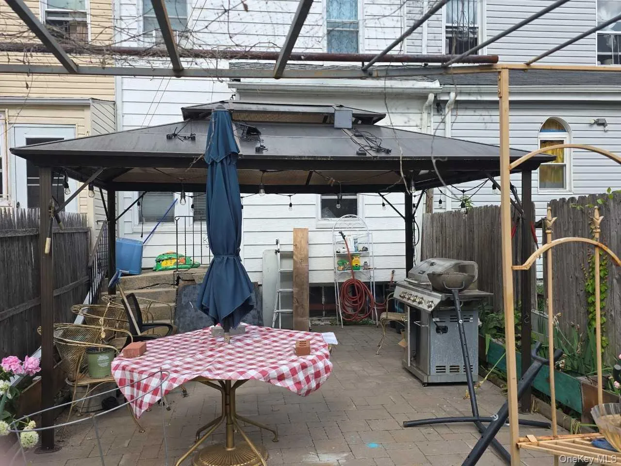 9744 108th Street, New York, NY, 4 Bedrooms Bedrooms, 8 Rooms Rooms,1 BathroomBathrooms,Residential,For Rent,108th,0,1011339 9744 108th Street, New York, NY, 4 Bedrooms Bedrooms, 8 Rooms Rooms,1 BathroomBathrooms,Residential,For Rent,108th,0,1011339