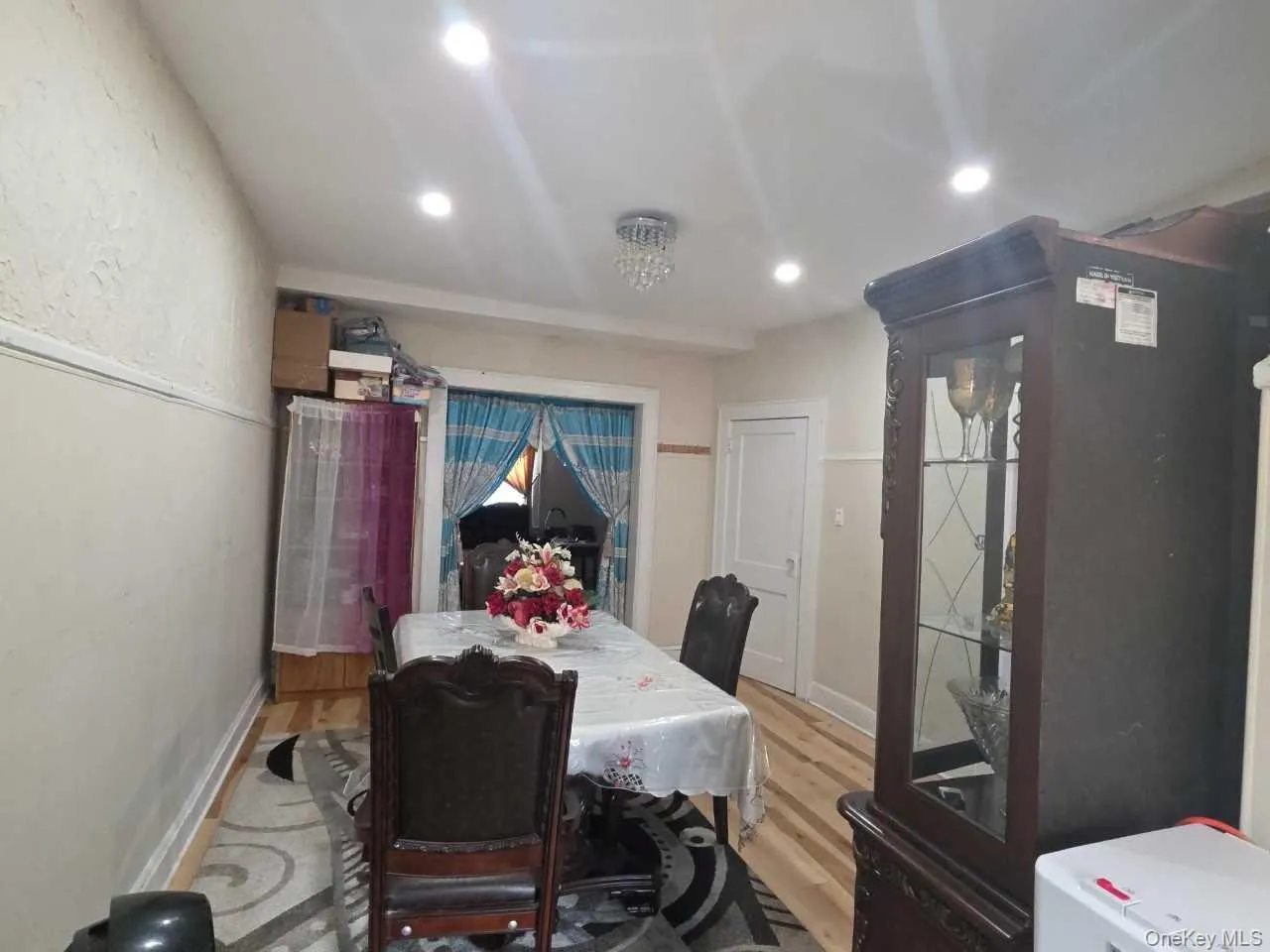 9744 108th Street, New York, NY, 4 Bedrooms Bedrooms, 8 Rooms Rooms,1 BathroomBathrooms,Residential,For Rent,108th,0,1011339 9744 108th Street, New York, NY, 4 Bedrooms Bedrooms, 8 Rooms Rooms,1 BathroomBathrooms,Residential,For Rent,108th,0,1011339