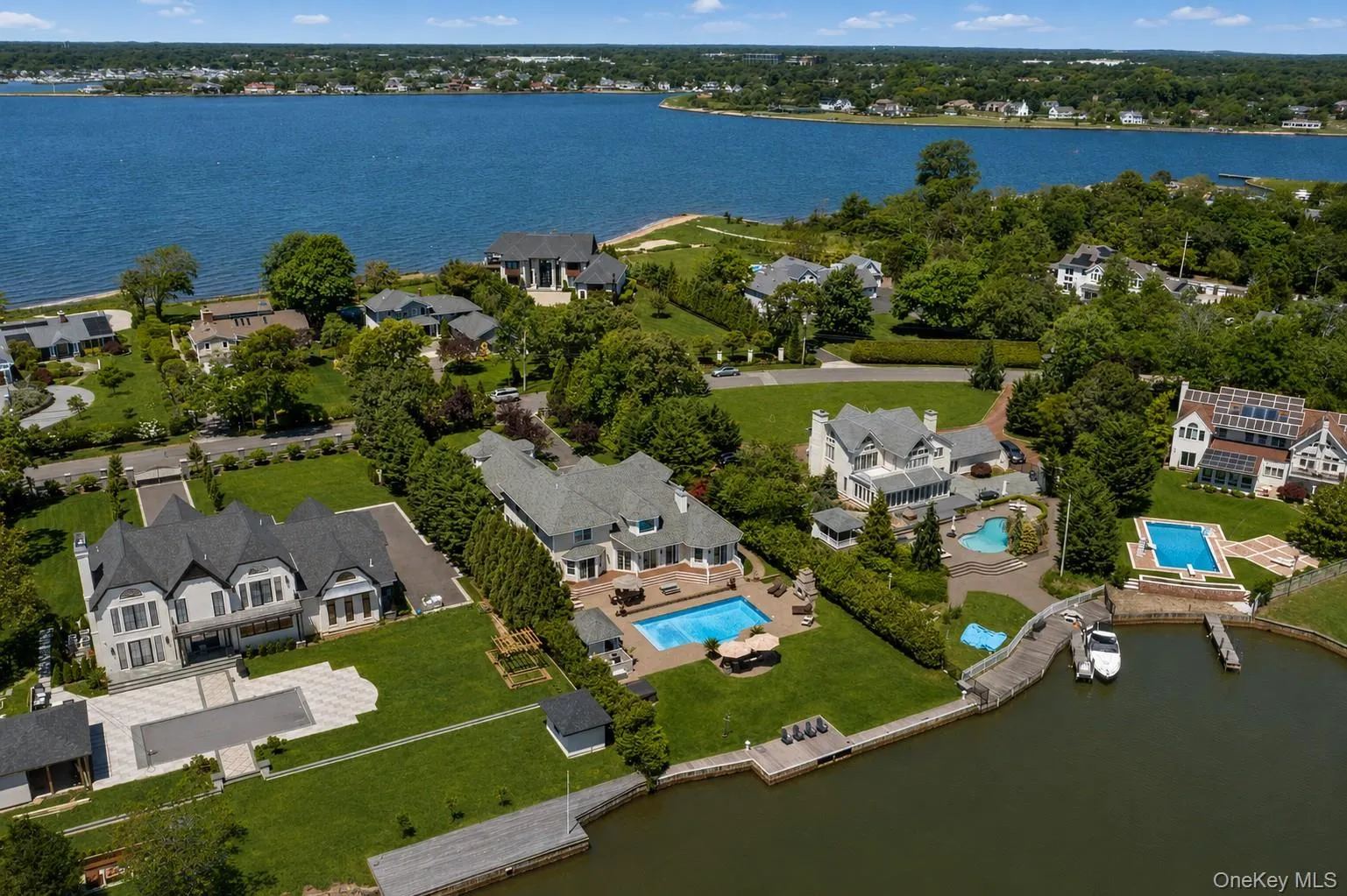 65 Bayberry Road, Islip, NY, 5 Bedrooms Bedrooms, 11 Rooms Rooms,3 BathroomsBathrooms,Residential,For Rent,Bayberry,0,1011344 65 Bayberry Road, Islip, NY, 5 Bedrooms Bedrooms, 11 Rooms Rooms,3 BathroomsBathrooms,Residential,For Rent,Bayberry,0,1011344