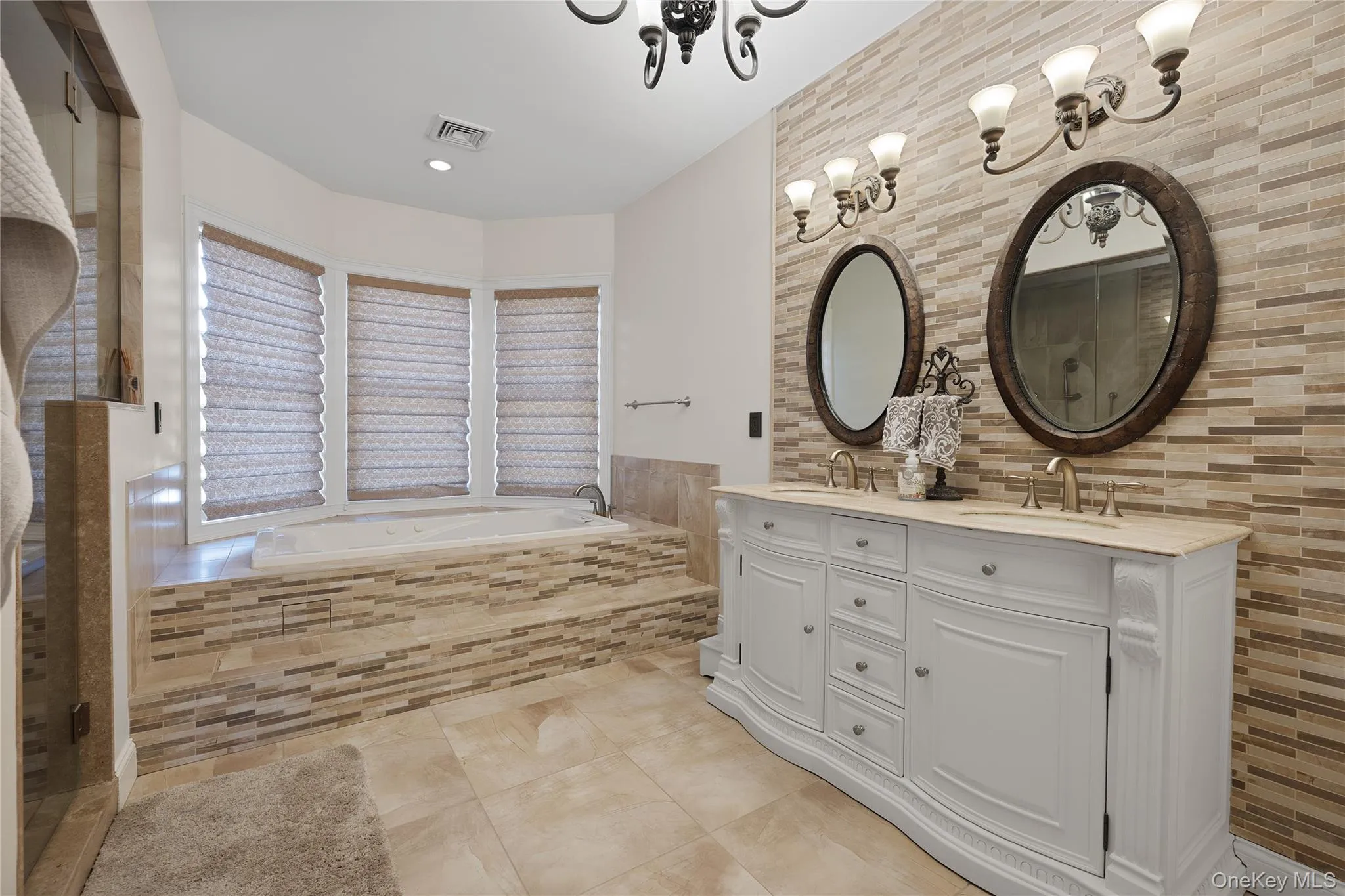 65 Bayberry Road, Islip, NY, 5 Bedrooms Bedrooms, 11 Rooms Rooms,3 BathroomsBathrooms,Residential,For Rent,Bayberry,0,1011344 65 Bayberry Road, Islip, NY, 5 Bedrooms Bedrooms, 11 Rooms Rooms,3 BathroomsBathrooms,Residential,For Rent,Bayberry,0,1011344