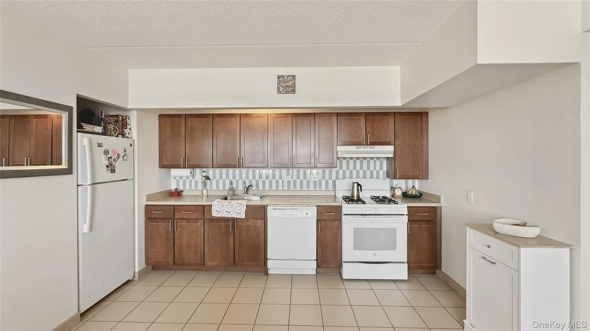 600 148th Street, New York, NY, 2 Bedrooms Bedrooms, 4 Rooms Rooms,1 BathroomBathrooms,Residential,For Rent,148th,0,1011359 600 148th Street, New York, NY, 2 Bedrooms Bedrooms, 4 Rooms Rooms,1 BathroomBathrooms,Residential,For Rent,148th,0,1011359