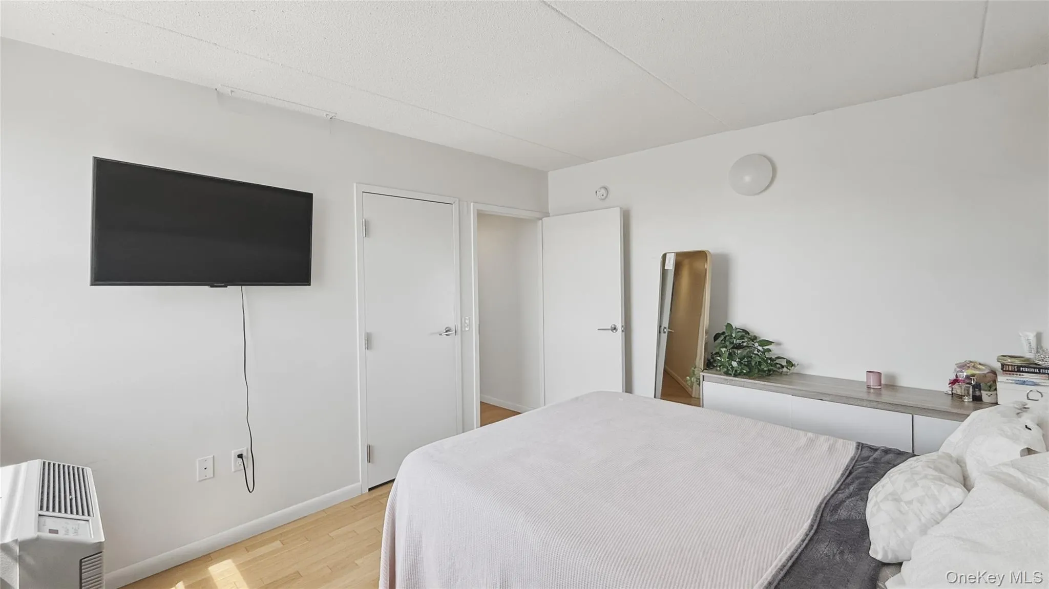 600 148th Street, New York, NY, 2 Bedrooms Bedrooms, 4 Rooms Rooms,1 BathroomBathrooms,Residential,For Rent,148th,0,1011359 600 148th Street, New York, NY, 2 Bedrooms Bedrooms, 4 Rooms Rooms,1 BathroomBathrooms,Residential,For Rent,148th,0,1011359