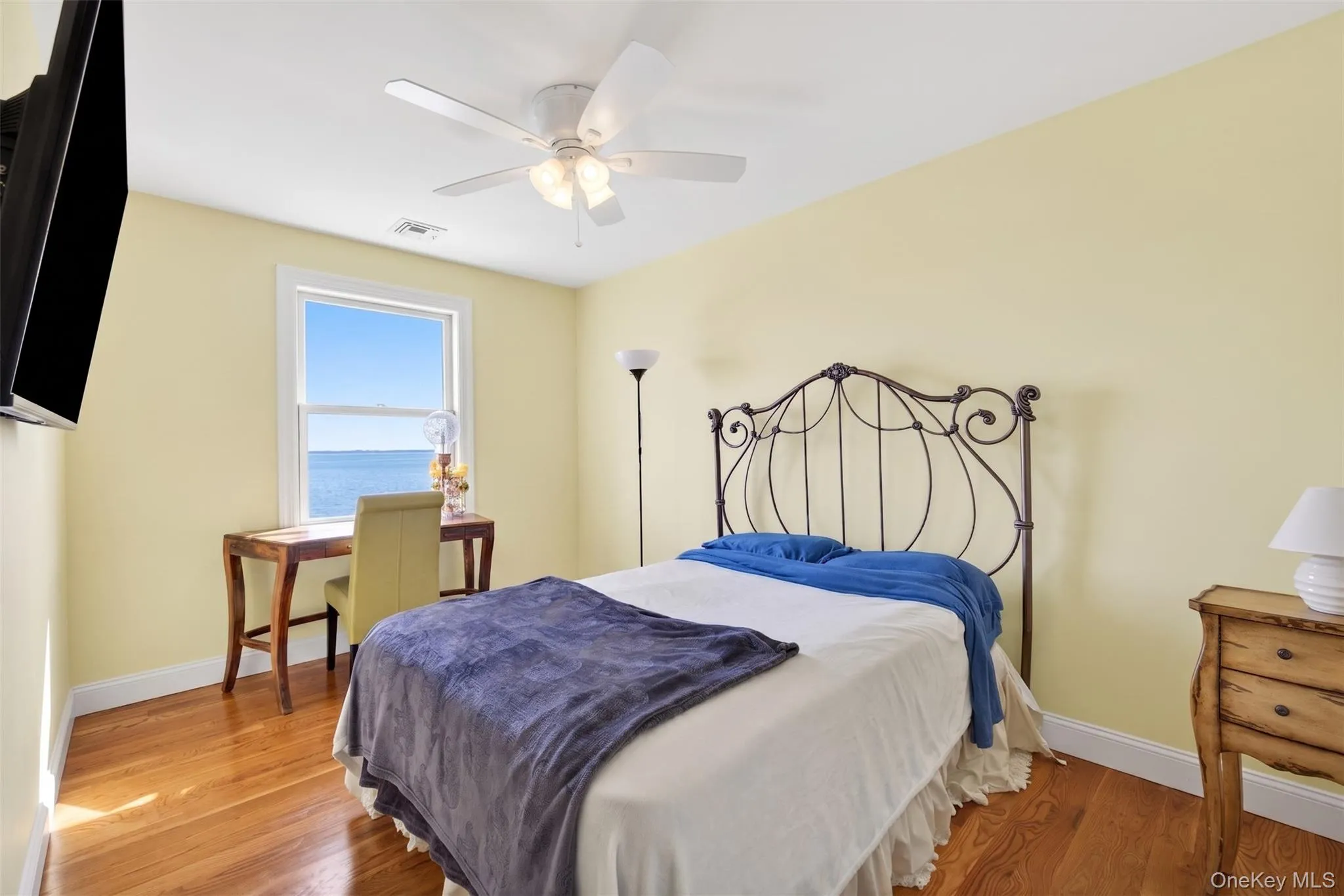 30 Milton Road, Babylon, NY, 3 Bedrooms Bedrooms, 7 Rooms Rooms,2 BathroomsBathrooms,Residential,For Rent,Milton,0,1011360 30 Milton Road, Babylon, NY, 3 Bedrooms Bedrooms, 7 Rooms Rooms,2 BathroomsBathrooms,Residential,For Rent,Milton,0,1011360