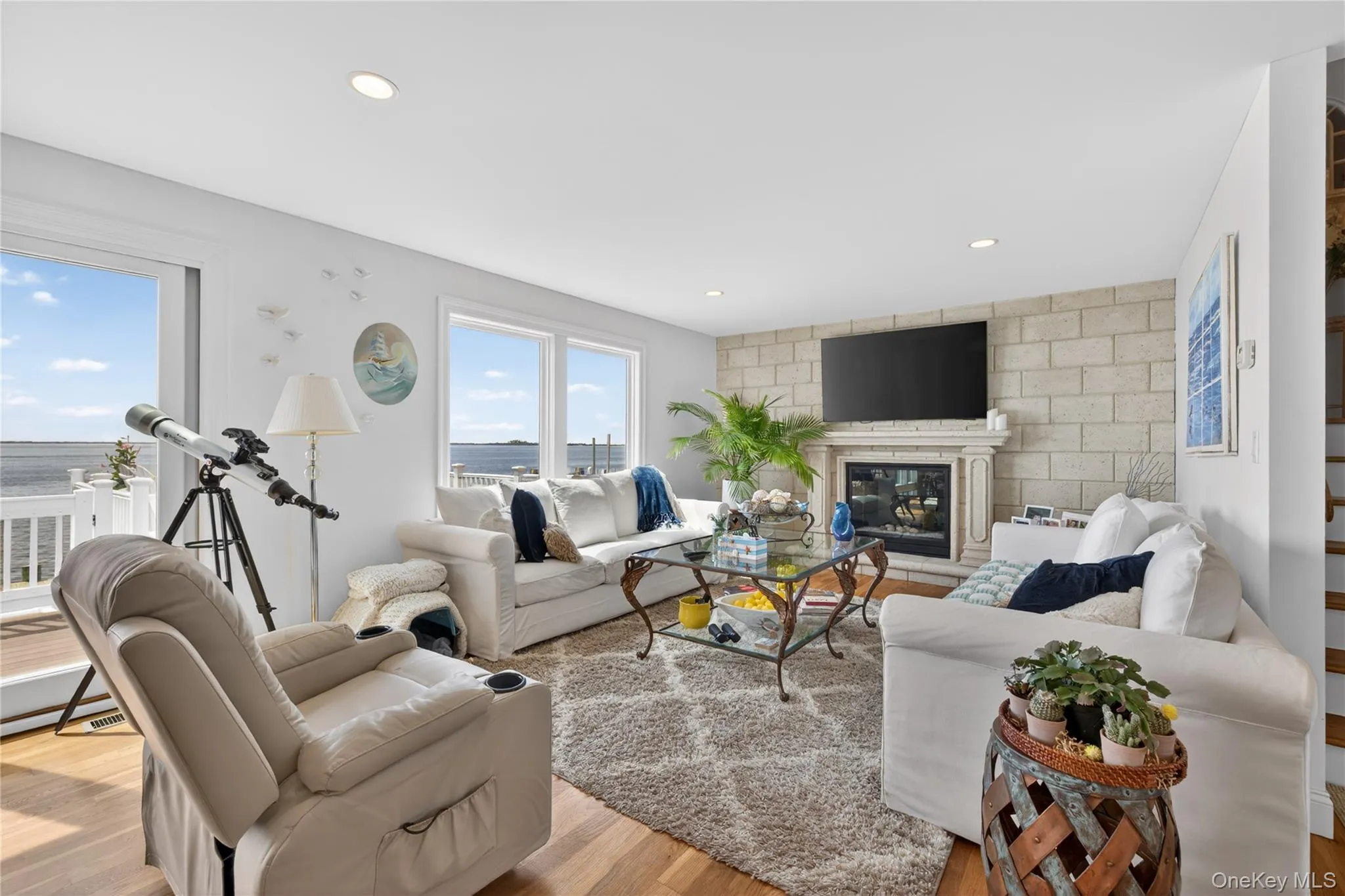 30 Milton Road, Babylon, NY, 3 Bedrooms Bedrooms, 7 Rooms Rooms,2 BathroomsBathrooms,Residential,For Rent,Milton,0,1011360 30 Milton Road, Babylon, NY, 3 Bedrooms Bedrooms, 7 Rooms Rooms,2 BathroomsBathrooms,Residential,For Rent,Milton,0,1011360