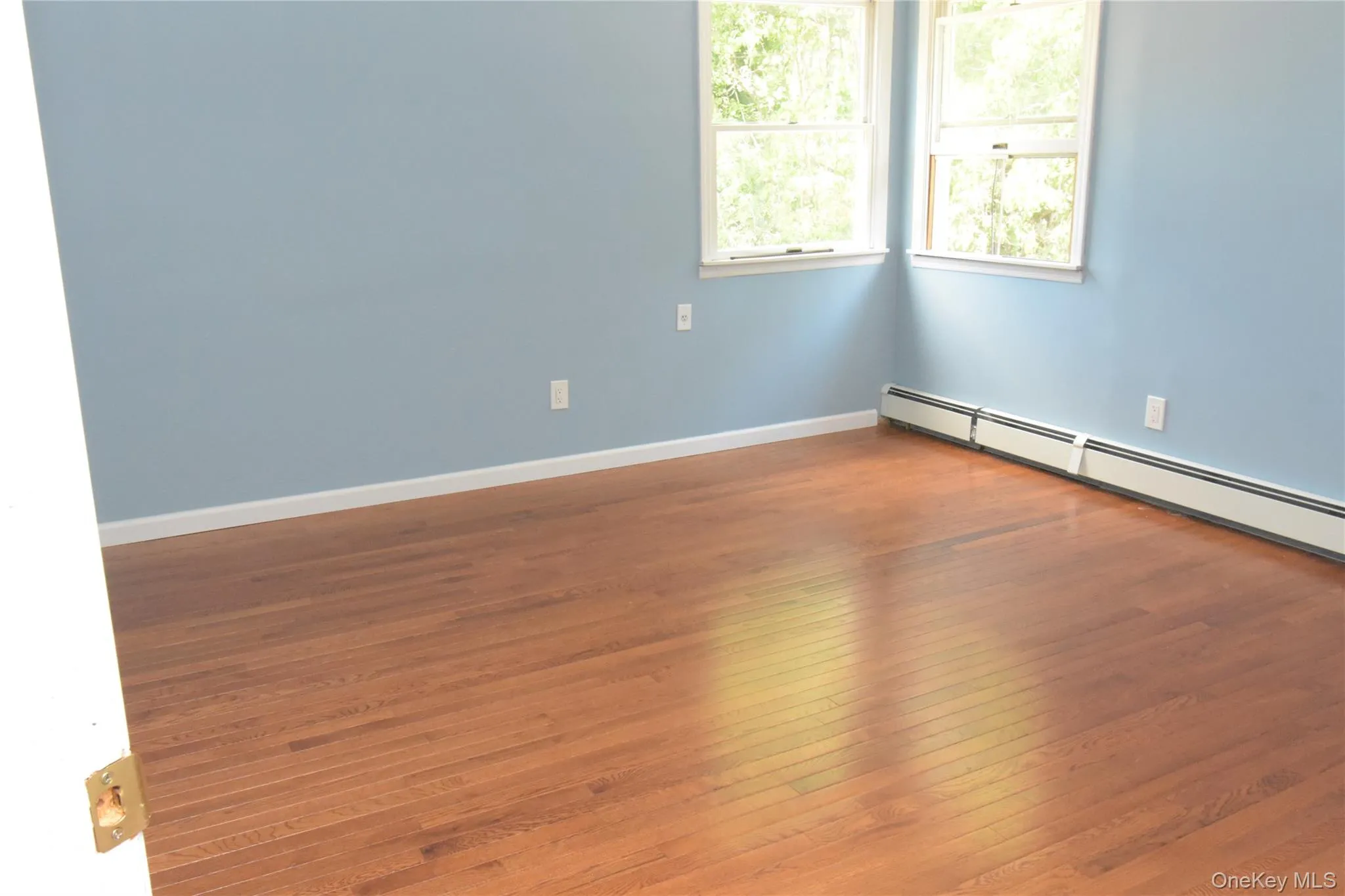 Large Bedrooms Large Bedrooms