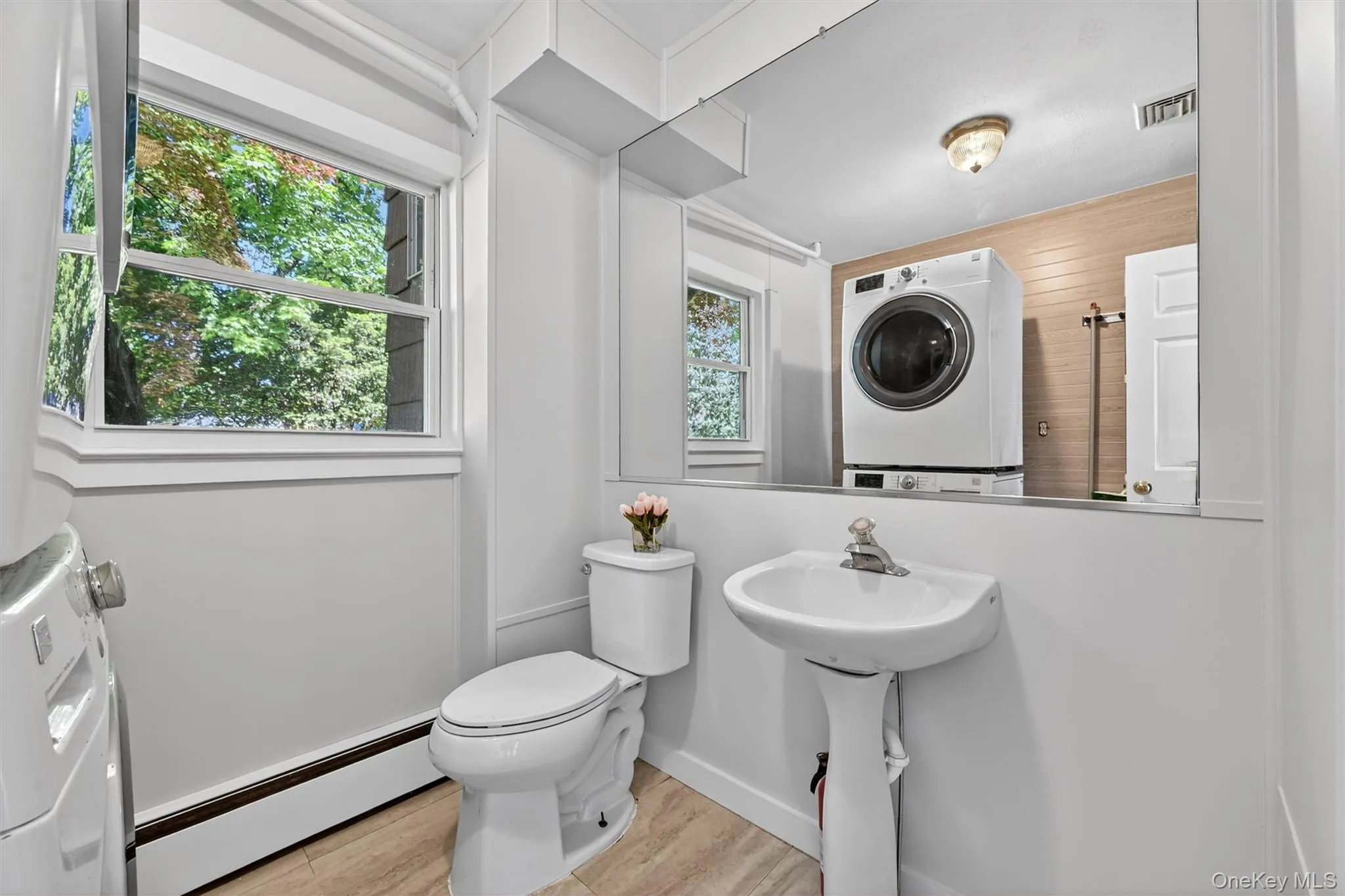 40 Washington Street, Cornwall, NY, 3 Bedrooms Bedrooms, 8 Rooms Rooms,1 BathroomBathrooms,Residential,For Rent,Washington,0,1011364 40 Washington Street, Cornwall, NY, 3 Bedrooms Bedrooms, 8 Rooms Rooms,1 BathroomBathrooms,Residential,For Rent,Washington,0,1011364