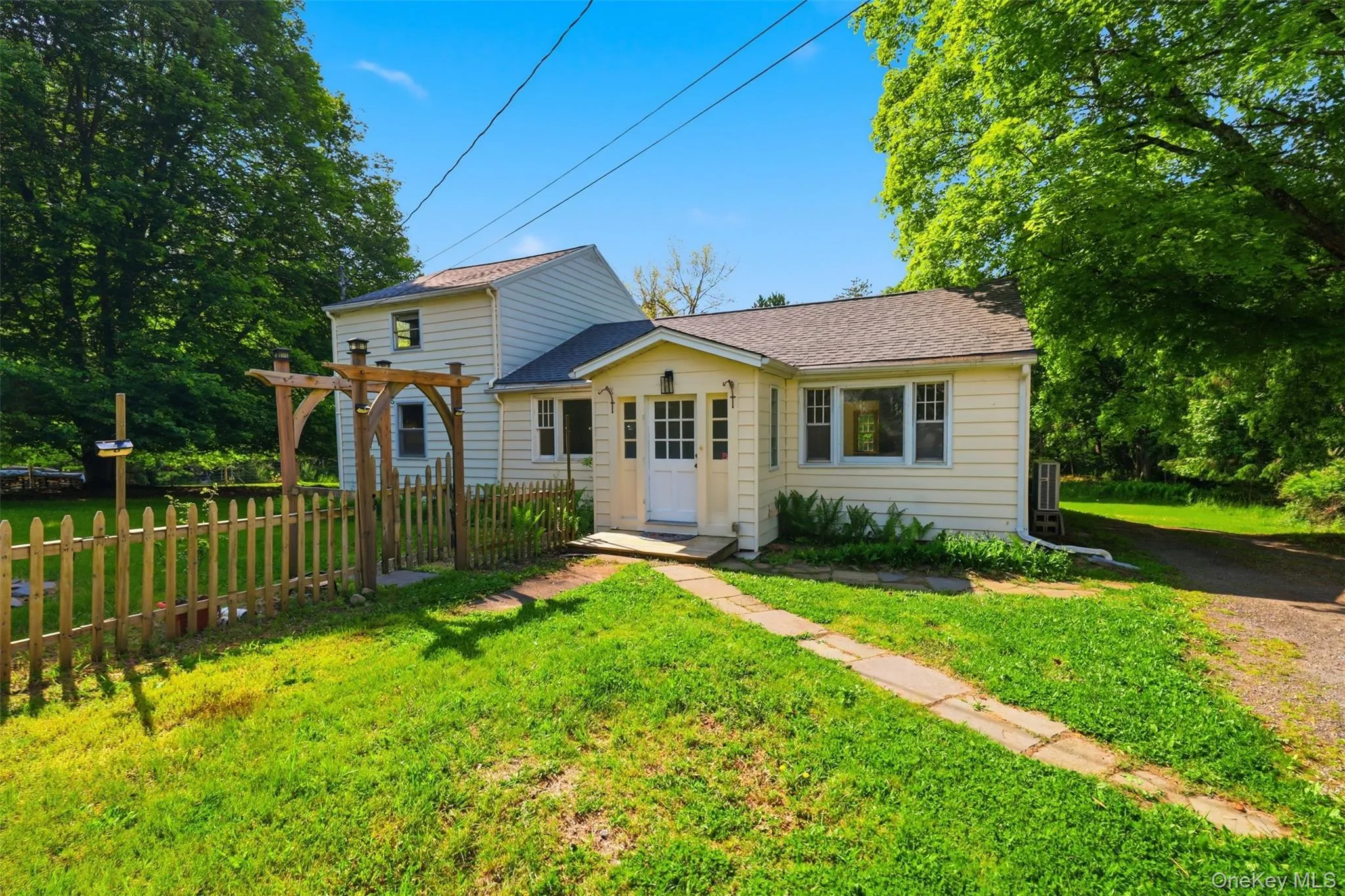 261 Sawdust Avenue, Rosendale, NY, 3 Bedrooms Bedrooms, 11 Rooms Rooms,2 BathroomsBathrooms,Residential,For Rent,Sawdust,0,1011369 261 Sawdust Avenue, Rosendale, NY, 3 Bedrooms Bedrooms, 11 Rooms Rooms,2 BathroomsBathrooms,Residential,For Rent,Sawdust,0,1011369