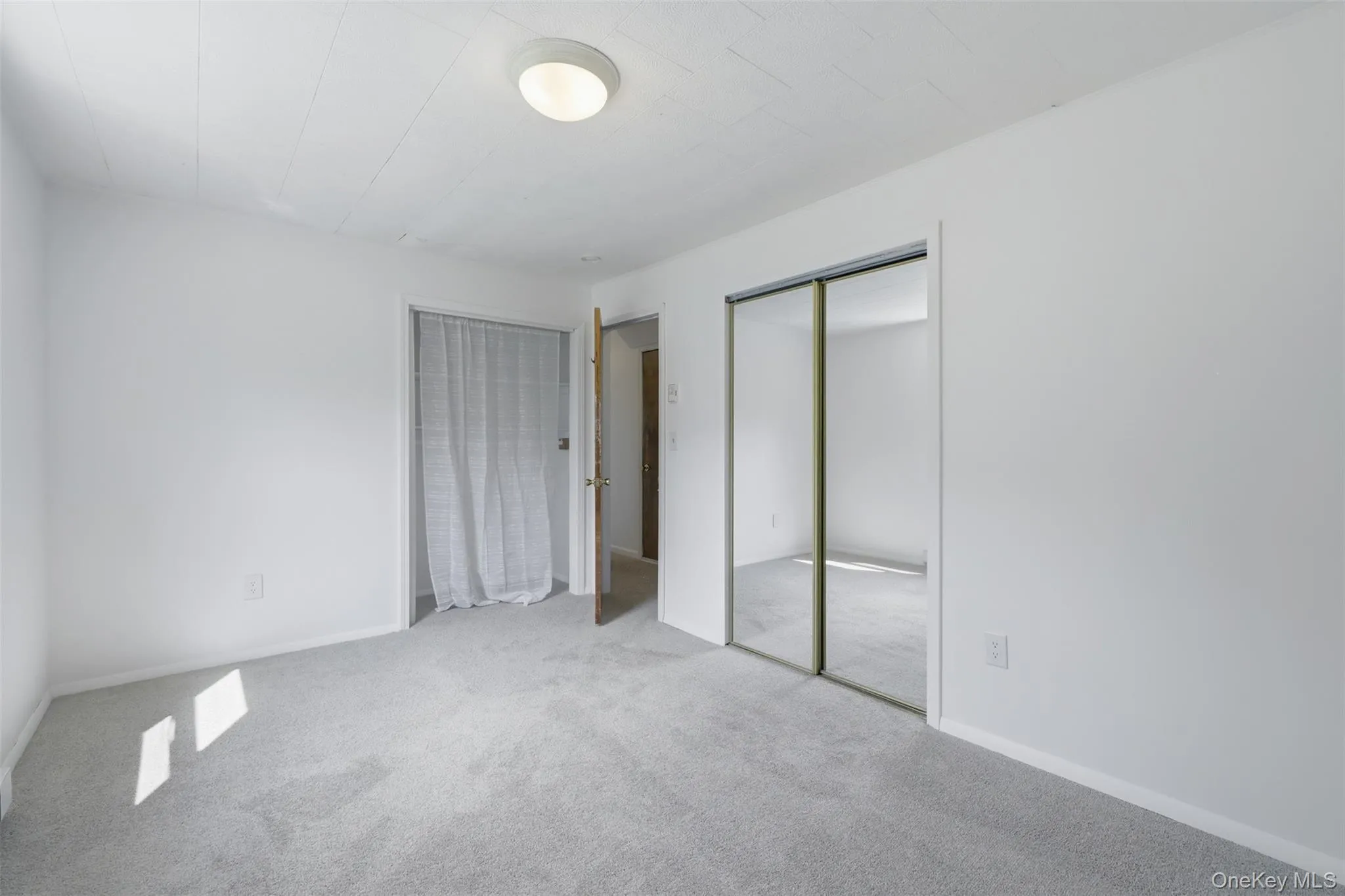 261 Sawdust Avenue, Rosendale, NY, 3 Bedrooms Bedrooms, 11 Rooms Rooms,2 BathroomsBathrooms,Residential,For Rent,Sawdust,0,1011369 261 Sawdust Avenue, Rosendale, NY, 3 Bedrooms Bedrooms, 11 Rooms Rooms,2 BathroomsBathrooms,Residential,For Rent,Sawdust,0,1011369