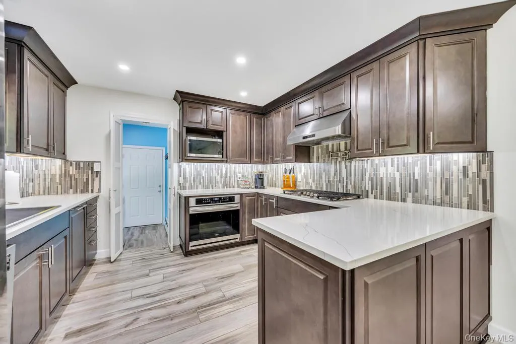 83 Strathmore Village Drive, Brookhaven, NY, 4 Bedrooms Bedrooms, 8 Rooms Rooms,2 BathroomsBathrooms,Residential,For Rent,Strathmore Village,0,1011370 83 Strathmore Village Drive, Brookhaven, NY, 4 Bedrooms Bedrooms, 8 Rooms Rooms,2 BathroomsBathrooms,Residential,For Rent,Strathmore Village,0,1011370
